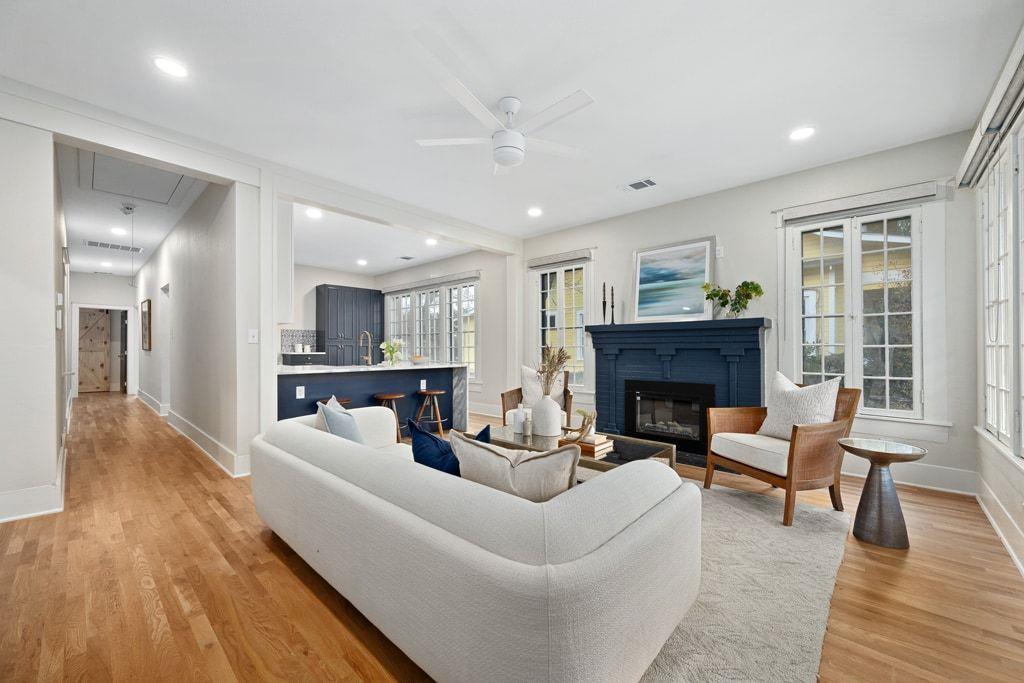 807 W 30th St, Austin, TX 78705