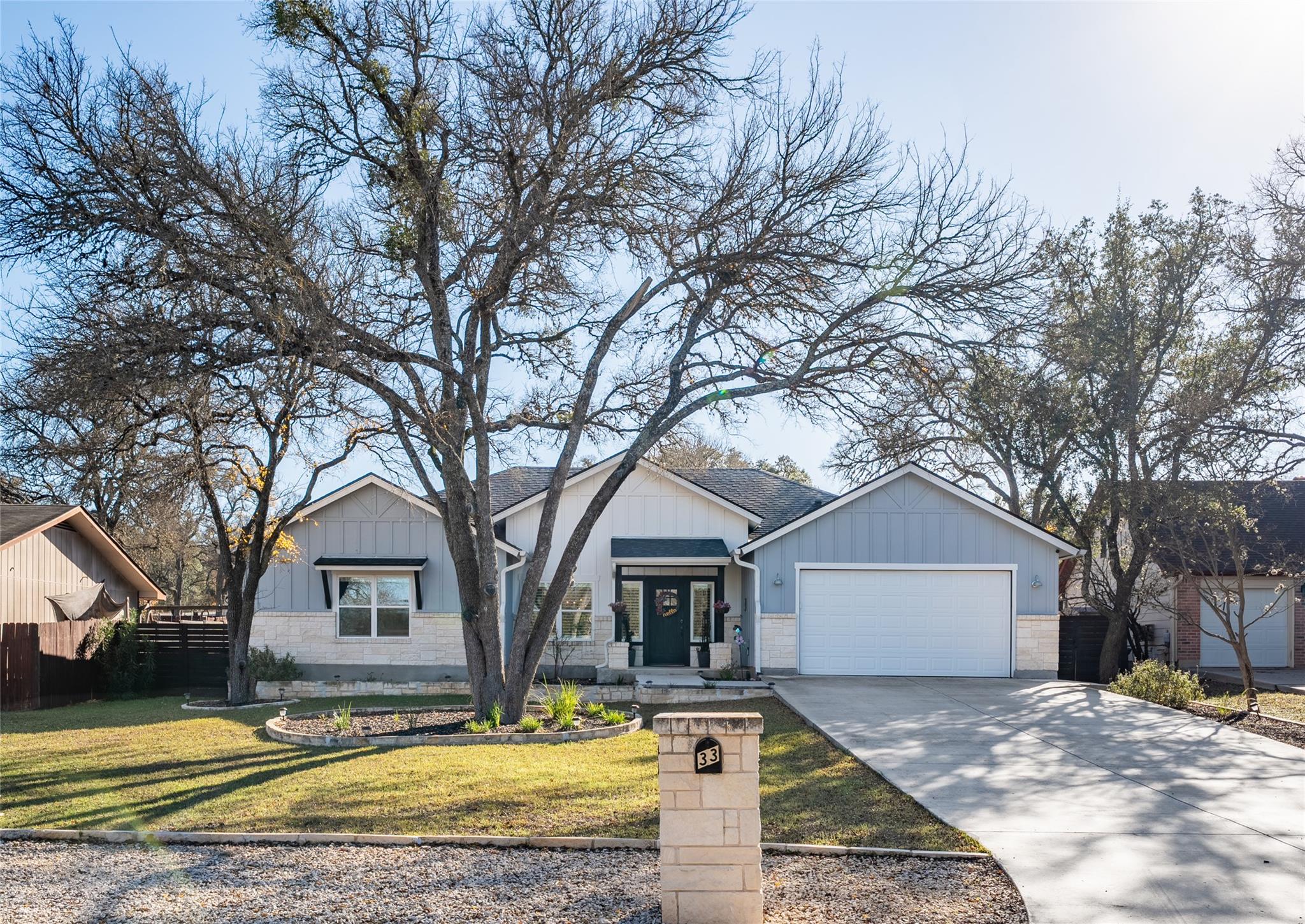 33 Deer Ridge Rd, Wimberley, TX 78676