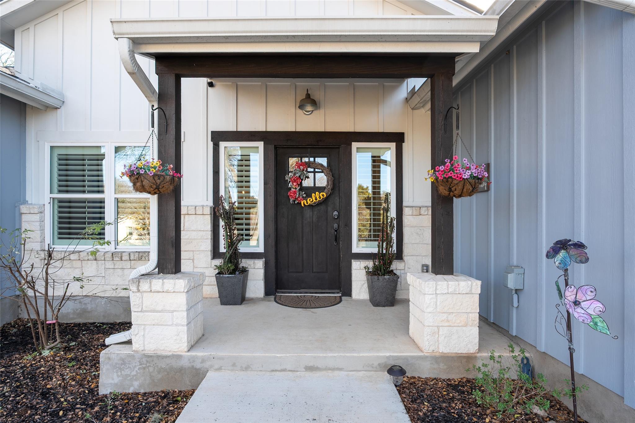 33 Deer Ridge Rd, Wimberley, TX 78676