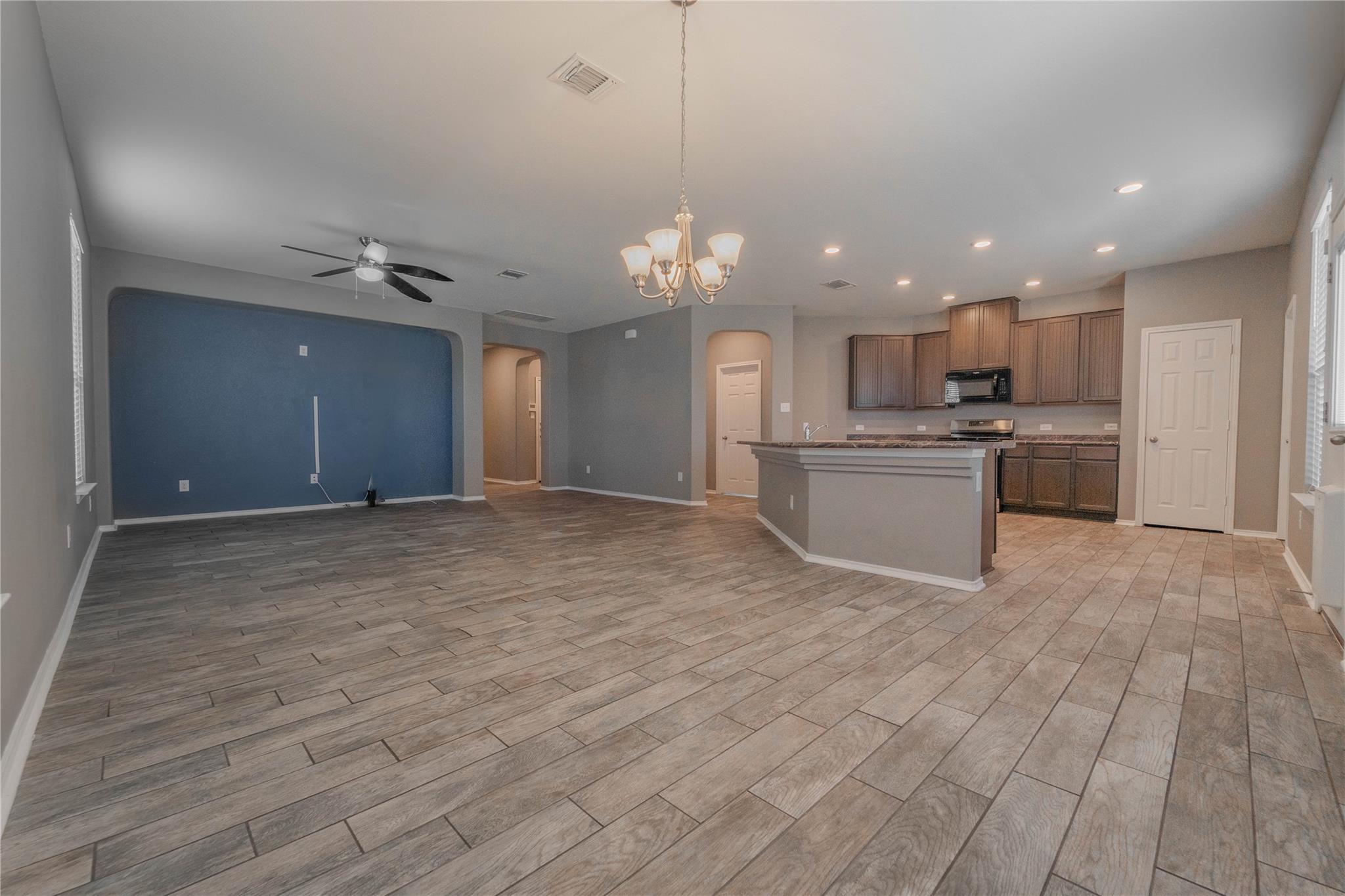 6064 Mantalcino Dr, Round Rock, TX 78665