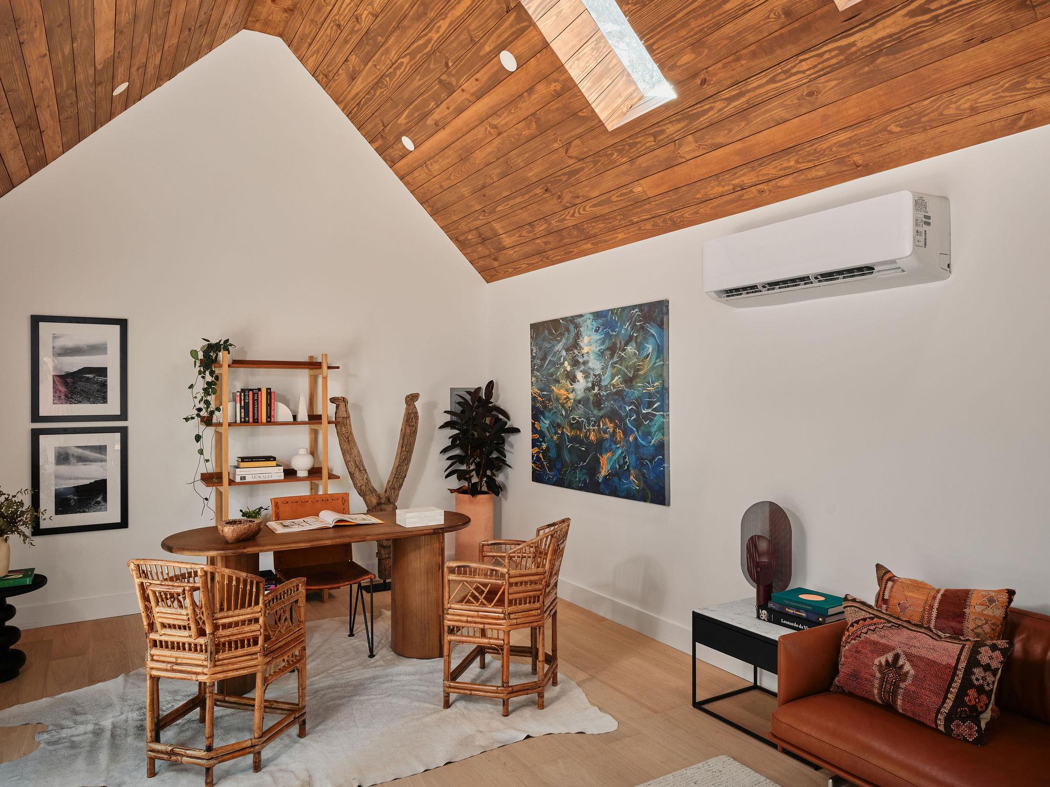 4214 Deepwoods Dr, Austin, TX 78731