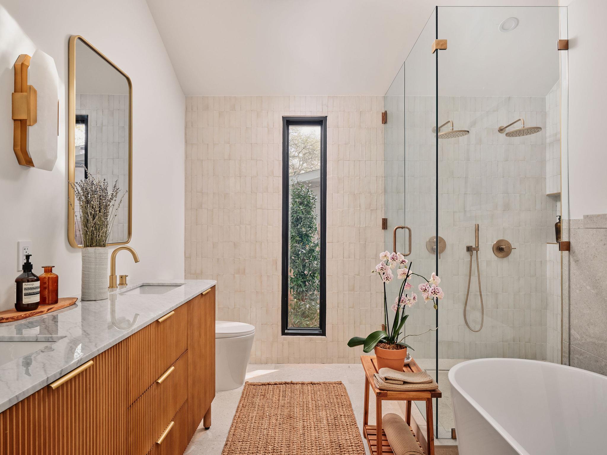 4214 Deepwoods Dr, Austin, TX 78731