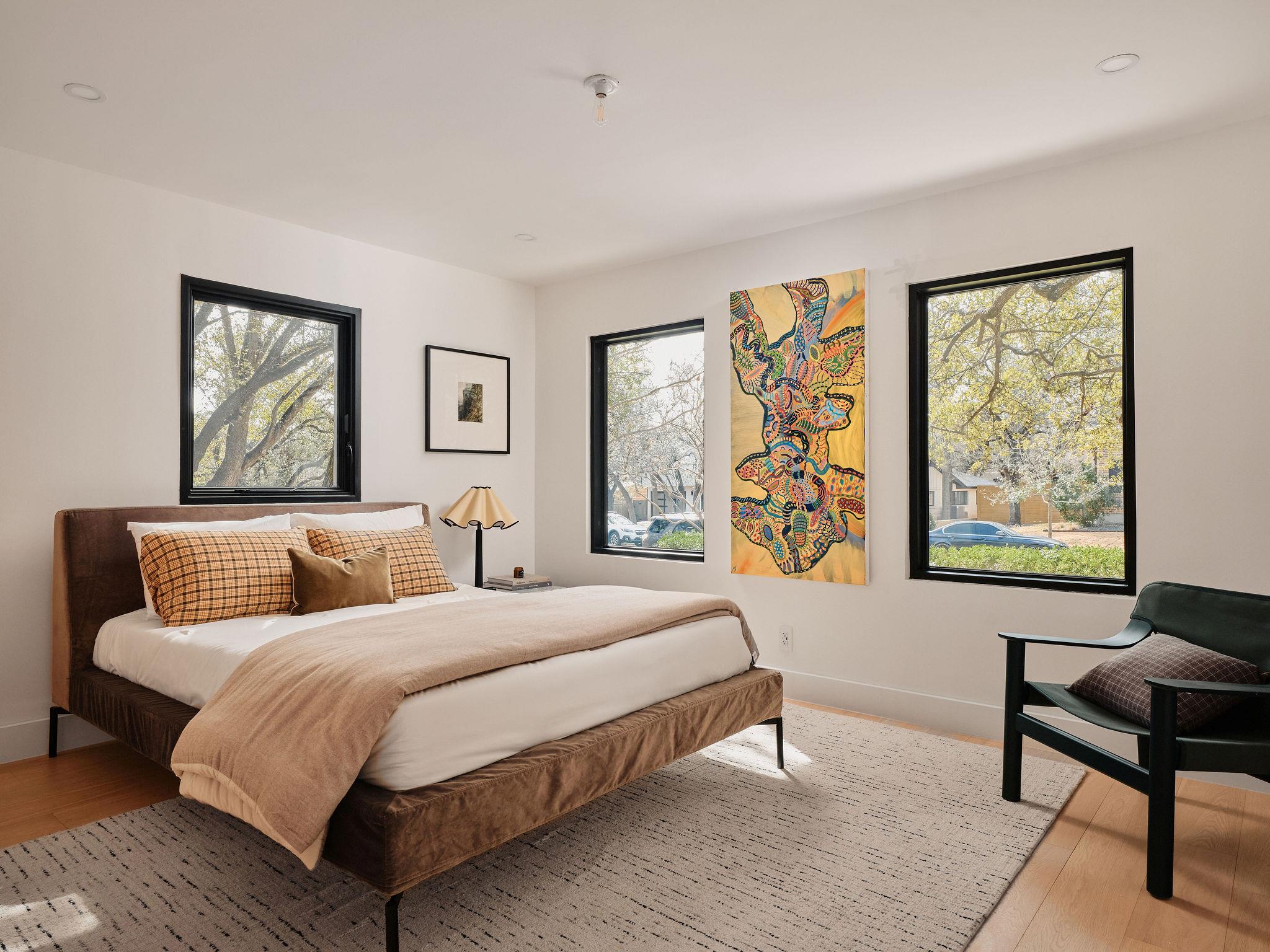 4214 Deepwoods Dr, Austin, TX 78731