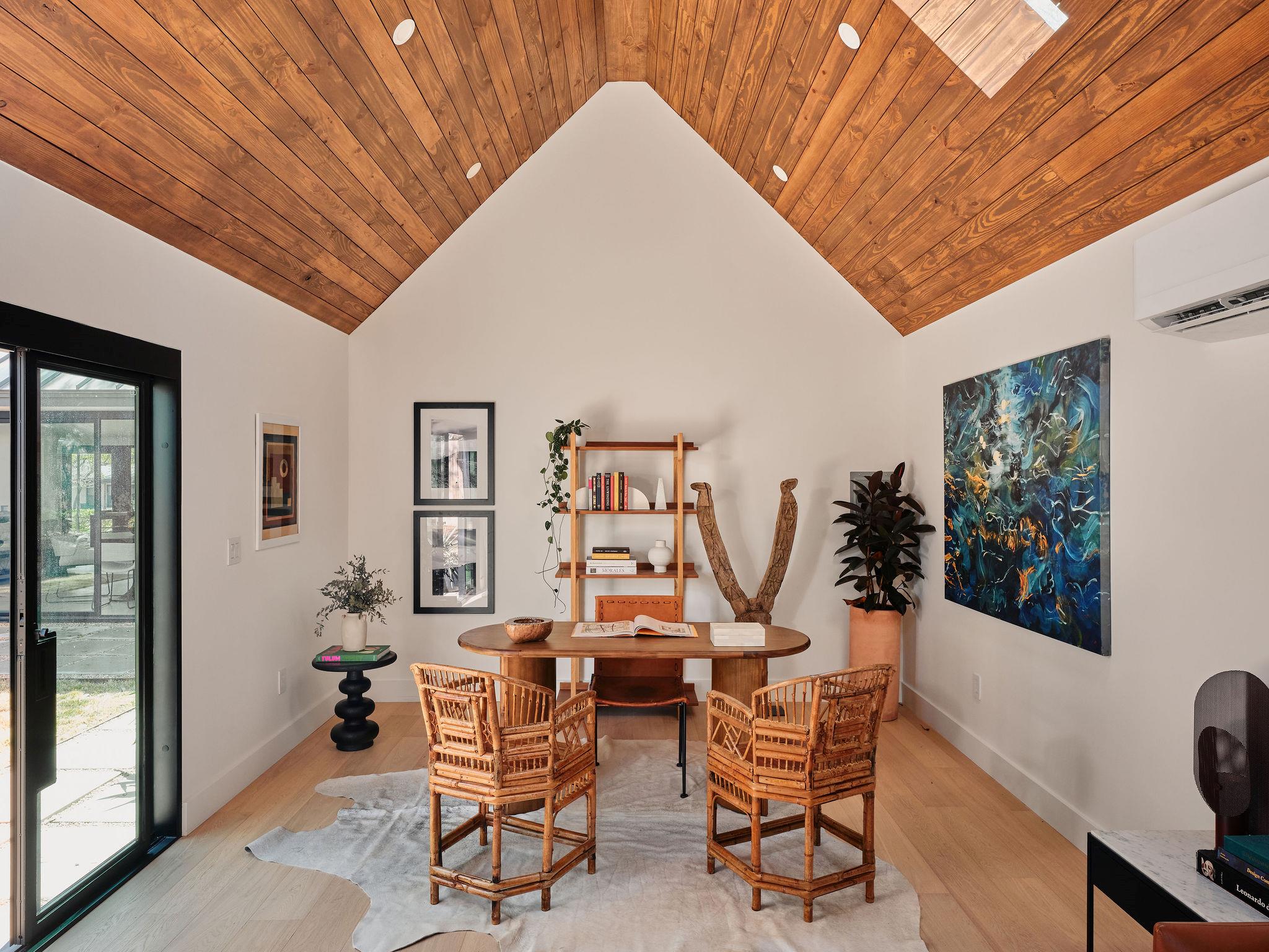 4214 Deepwoods Dr, Austin, TX 78731