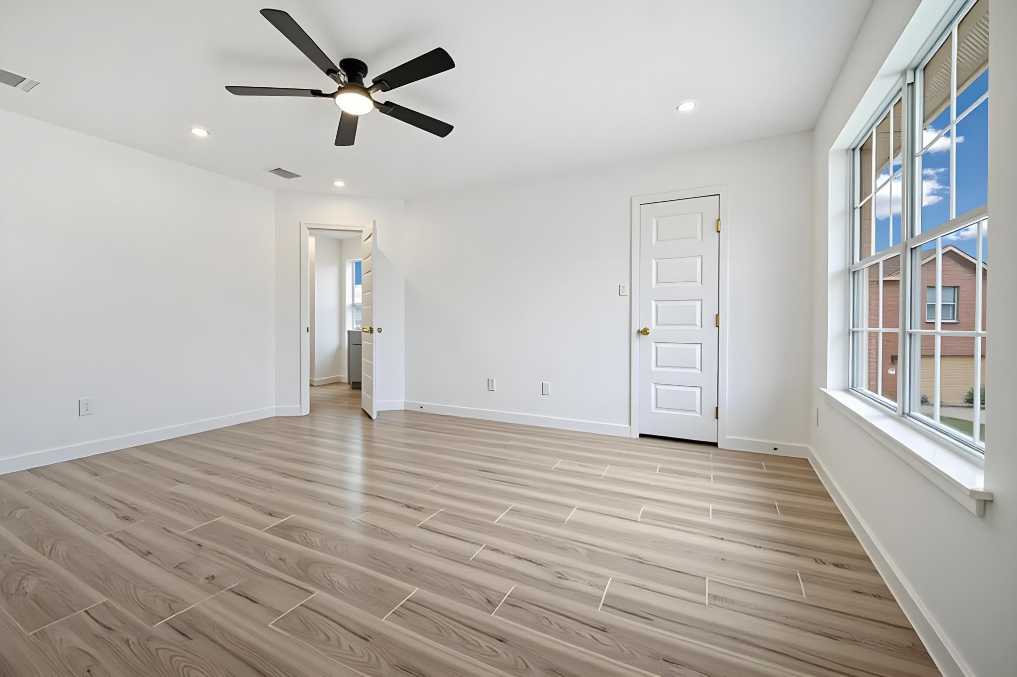 13501 Sierra Wind Ln, Elgin, TX 78621