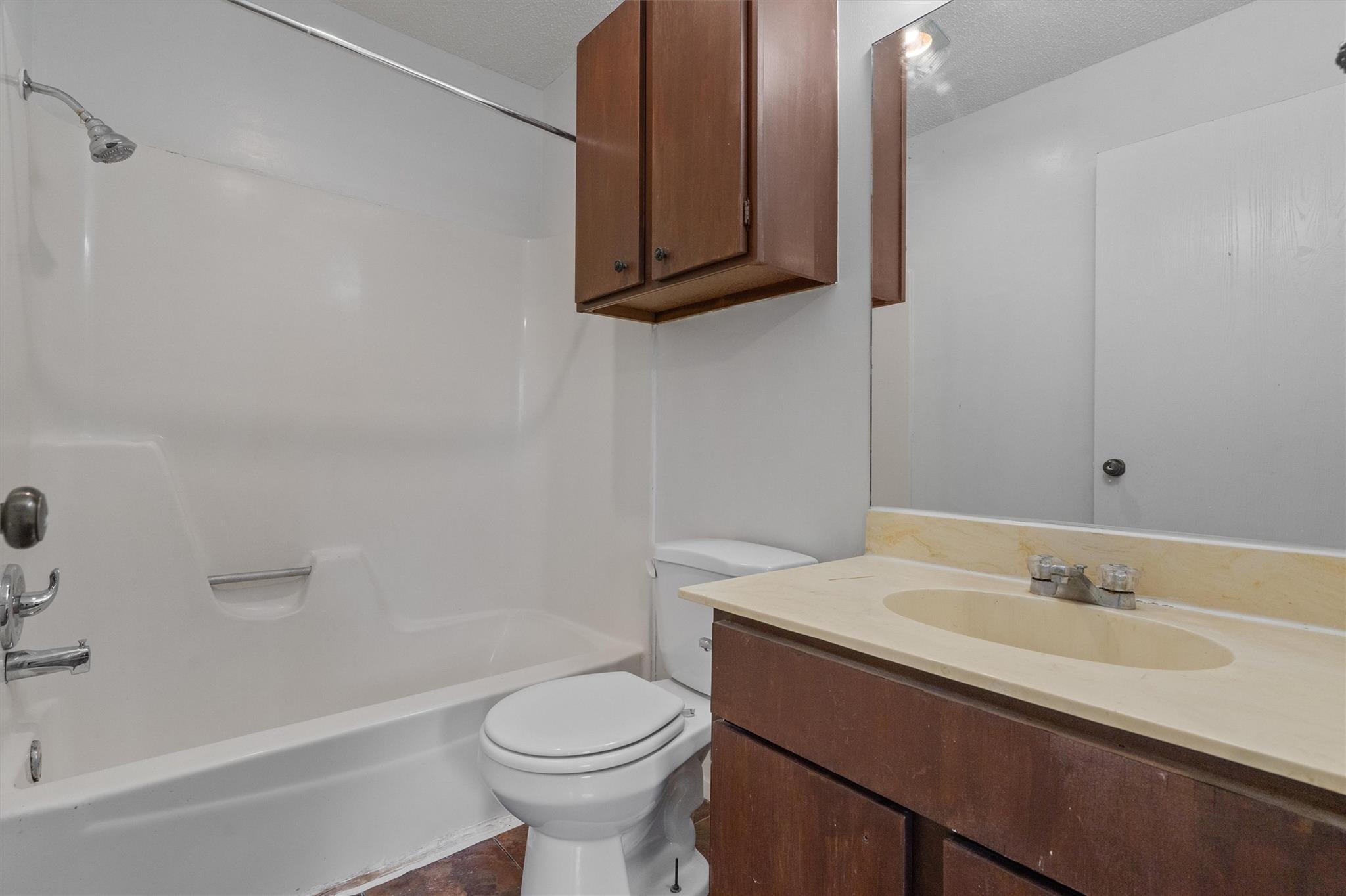 5304 Indio Cir # B, Austin, TX 78745