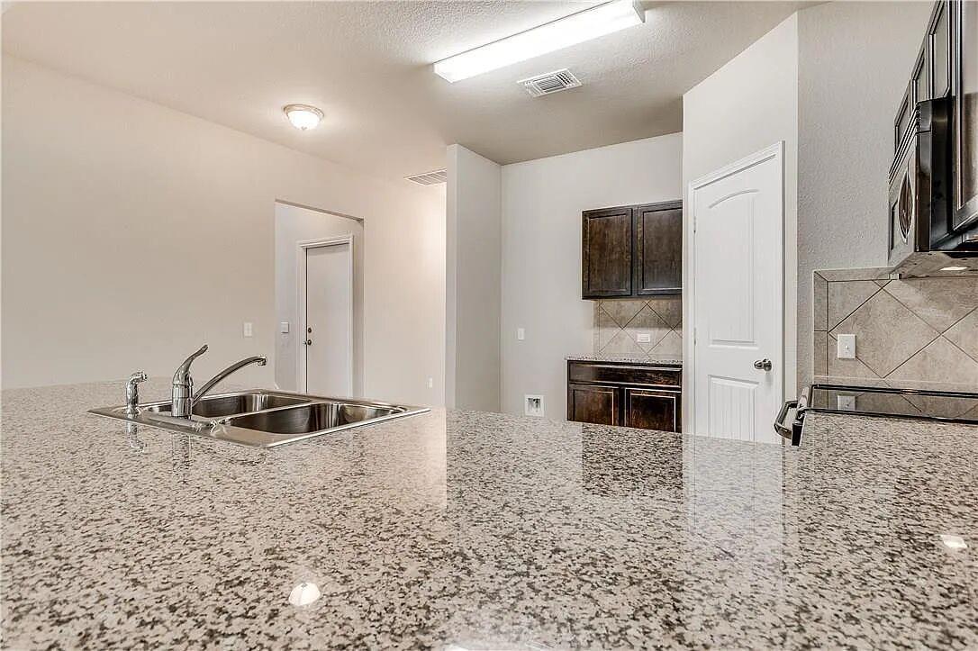 11125 Night Camp Dr, Austin, TX 78754