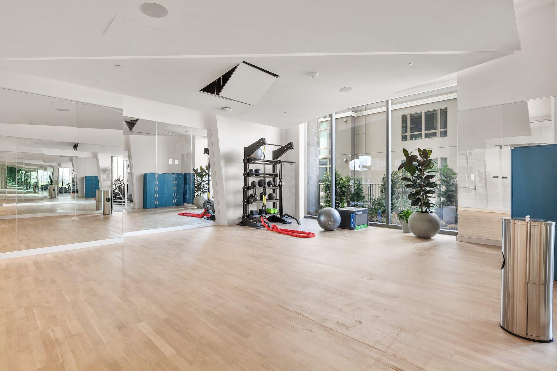 44 East Ave # 1503, Austin, TX 78701