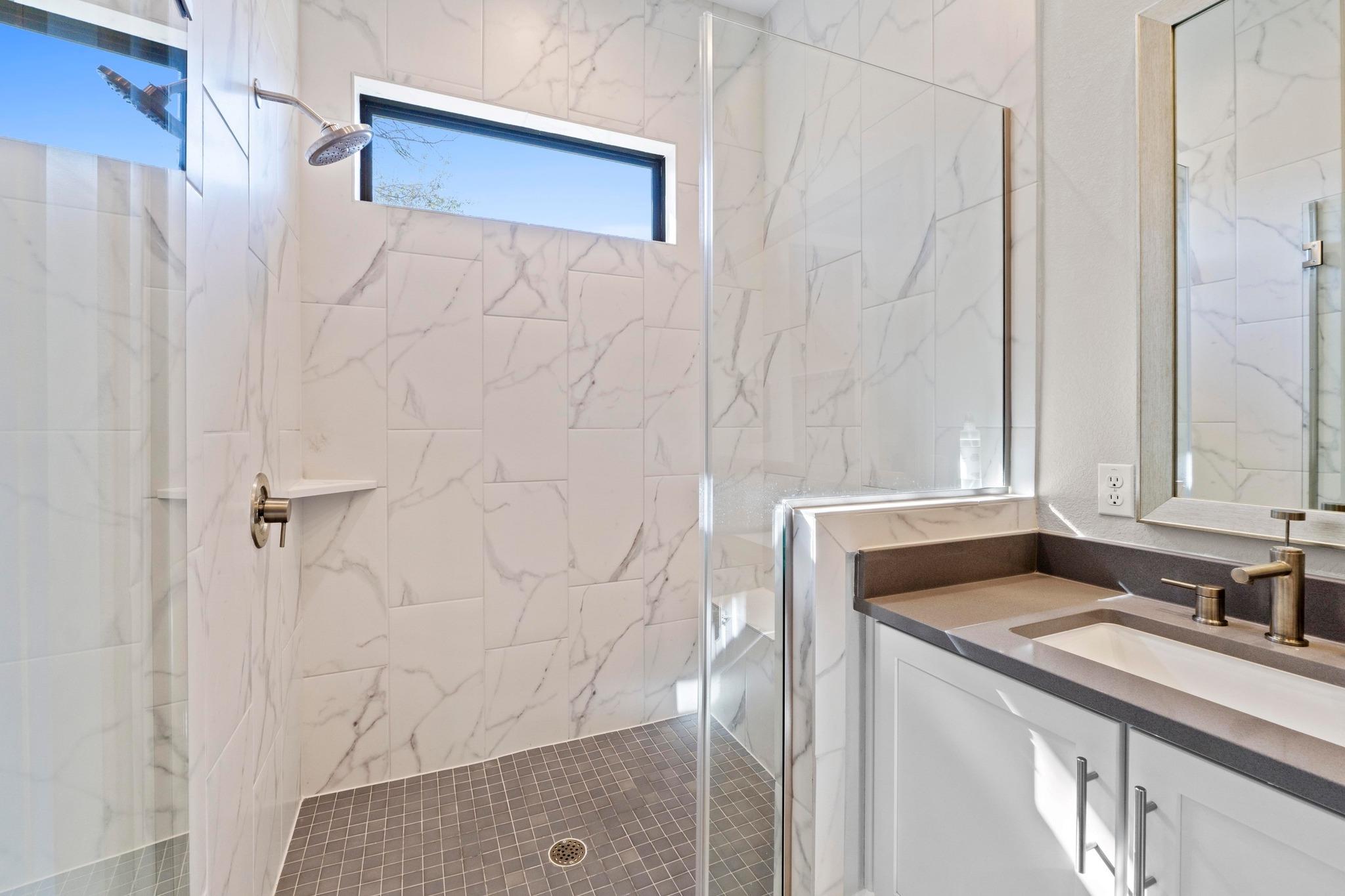 4323 Spicewood Springs Rd # 6, Austin, TX 78759