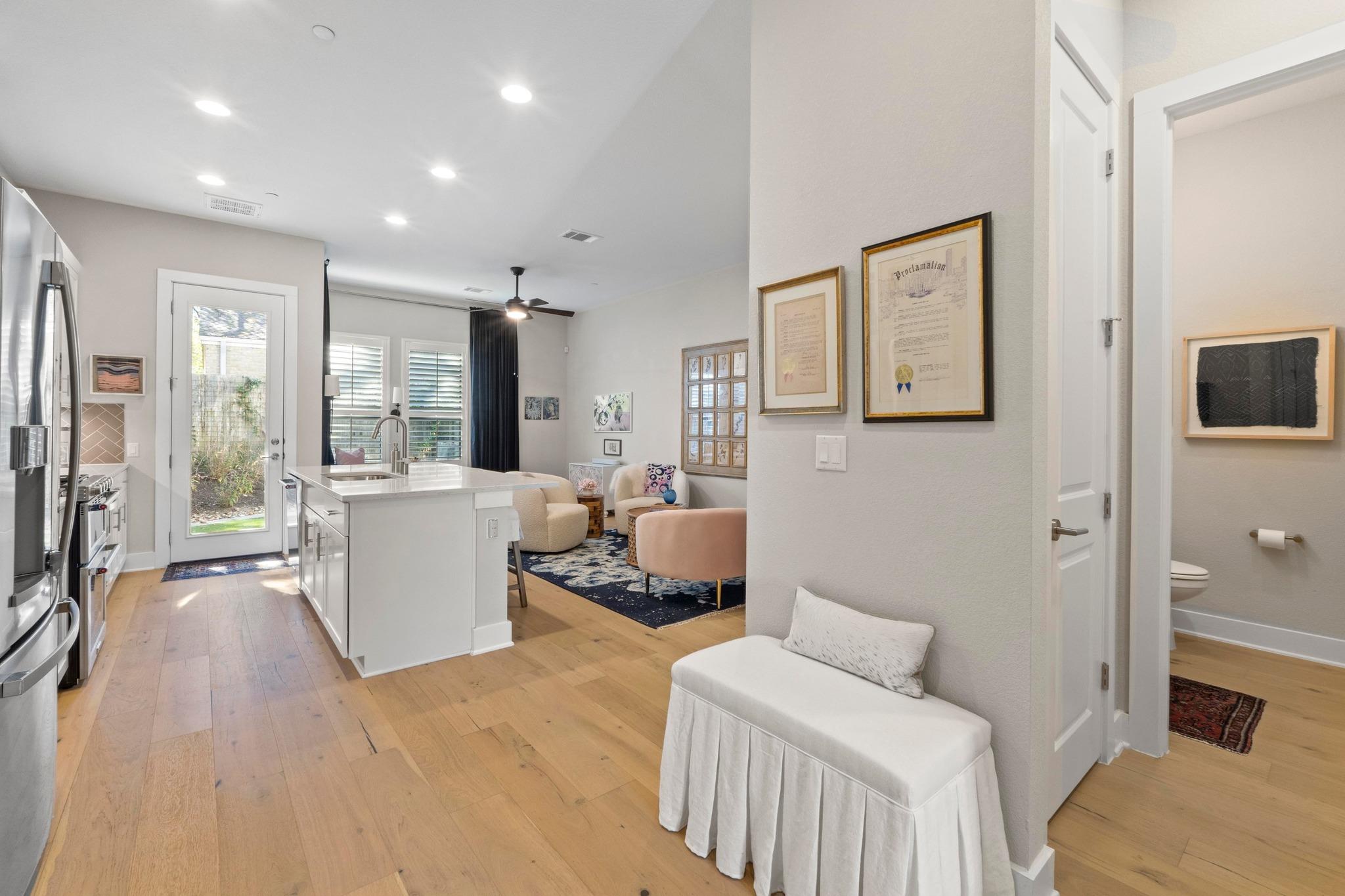 4323 Spicewood Springs Rd # 6, Austin, TX 78759