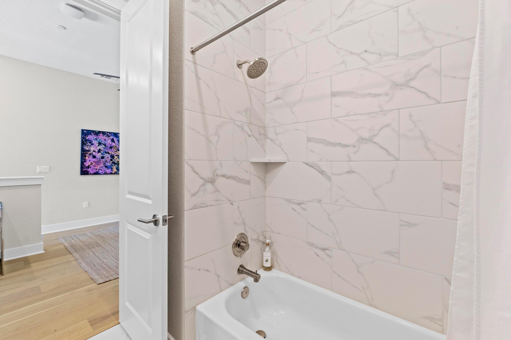 4323 Spicewood Springs Rd # 6, Austin, TX 78759