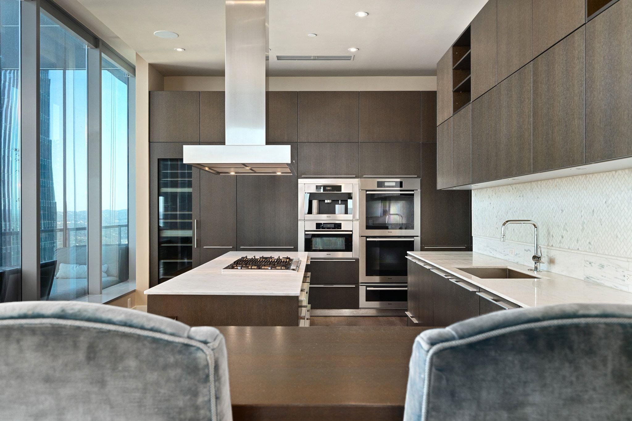 210 Lavaca St # 3503, Austin, TX 78701