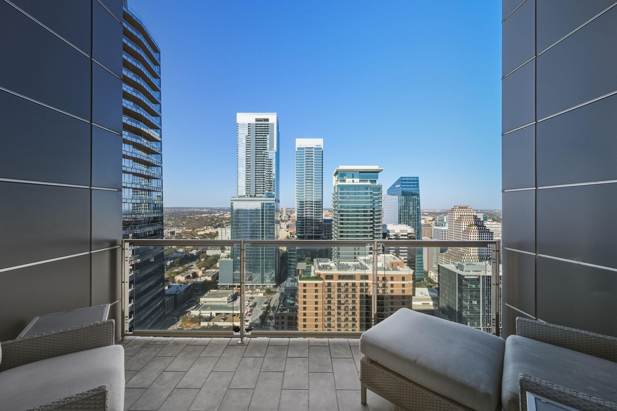 210 Lavaca St # 3503, Austin, TX 78701