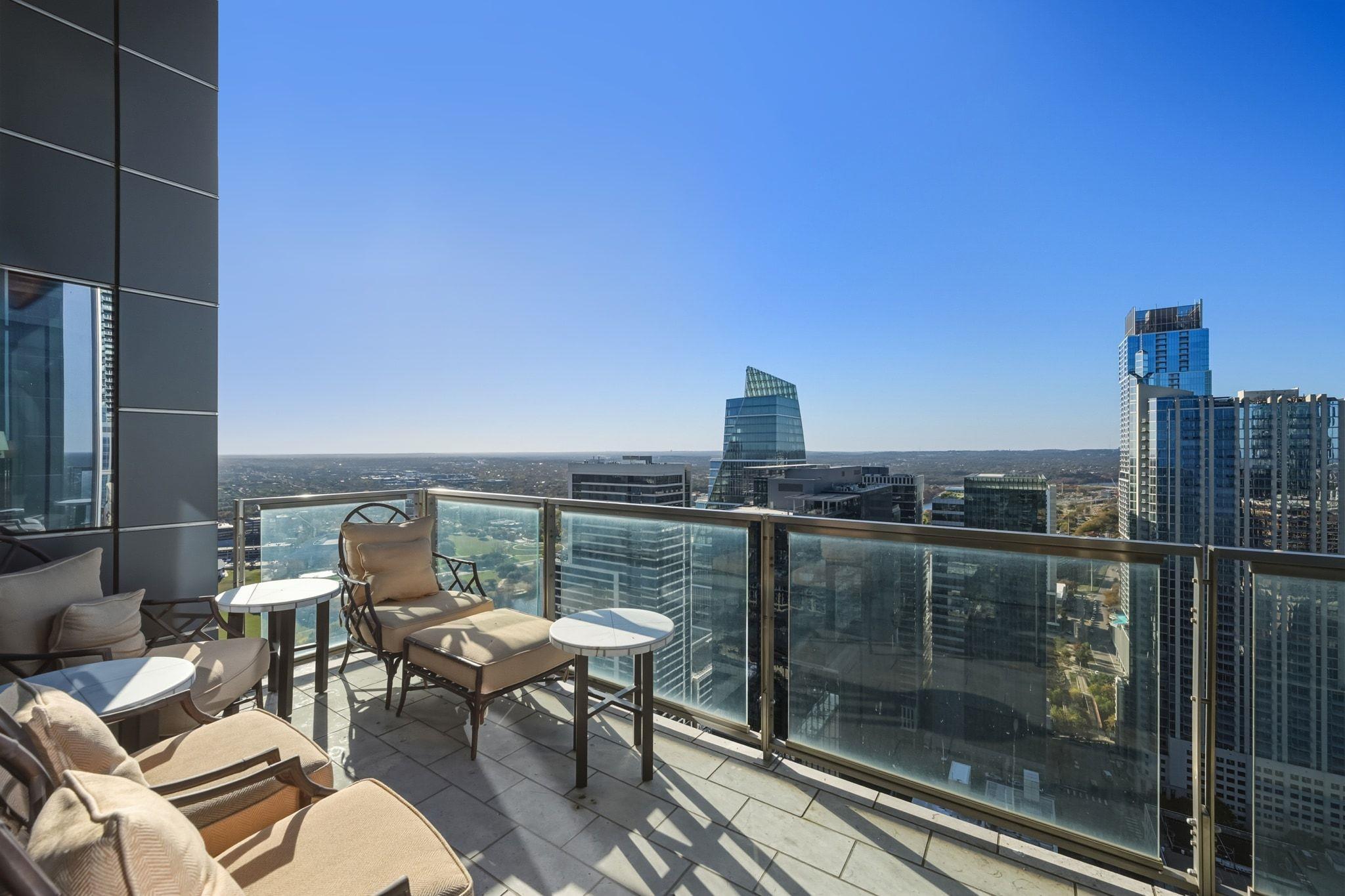 210 Lavaca St # 3503, Austin, TX 78701