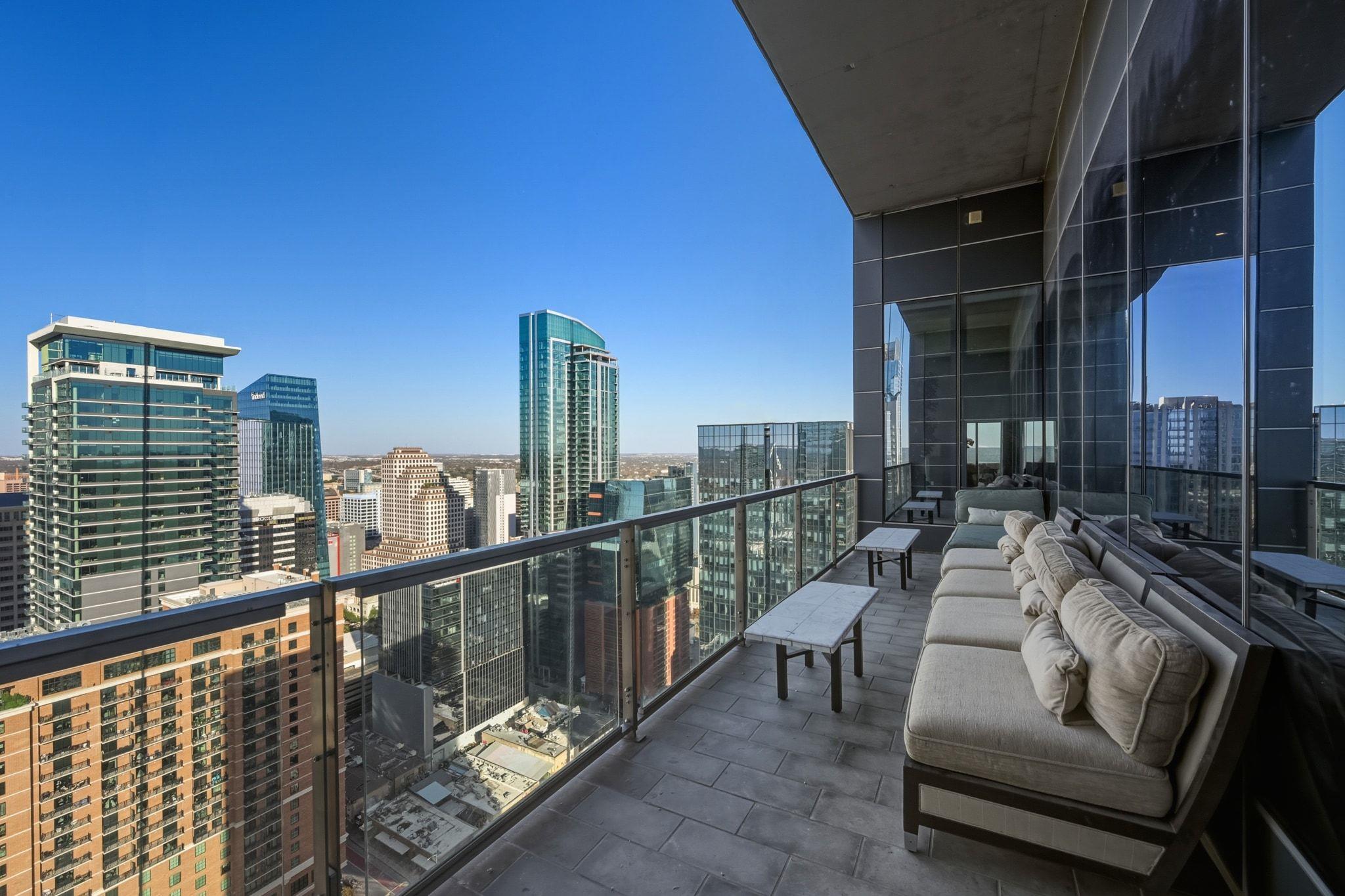 210 Lavaca St # 3503, Austin, TX 78701