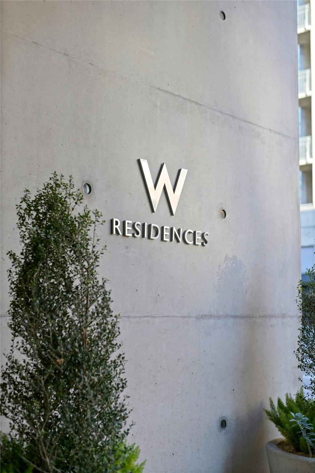 210 Lavaca St # 3503, Austin, TX 78701