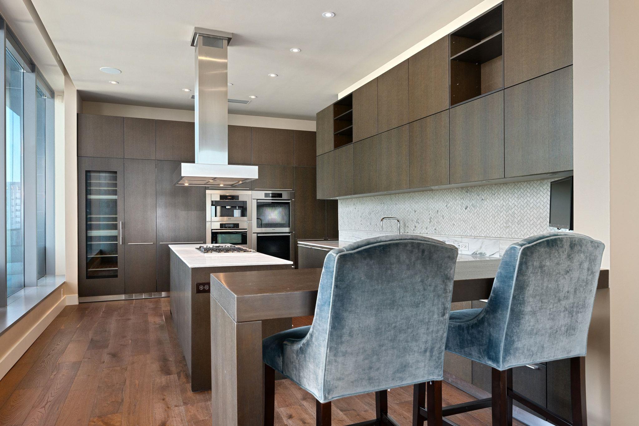 210 Lavaca St # 3503, Austin, TX 78701