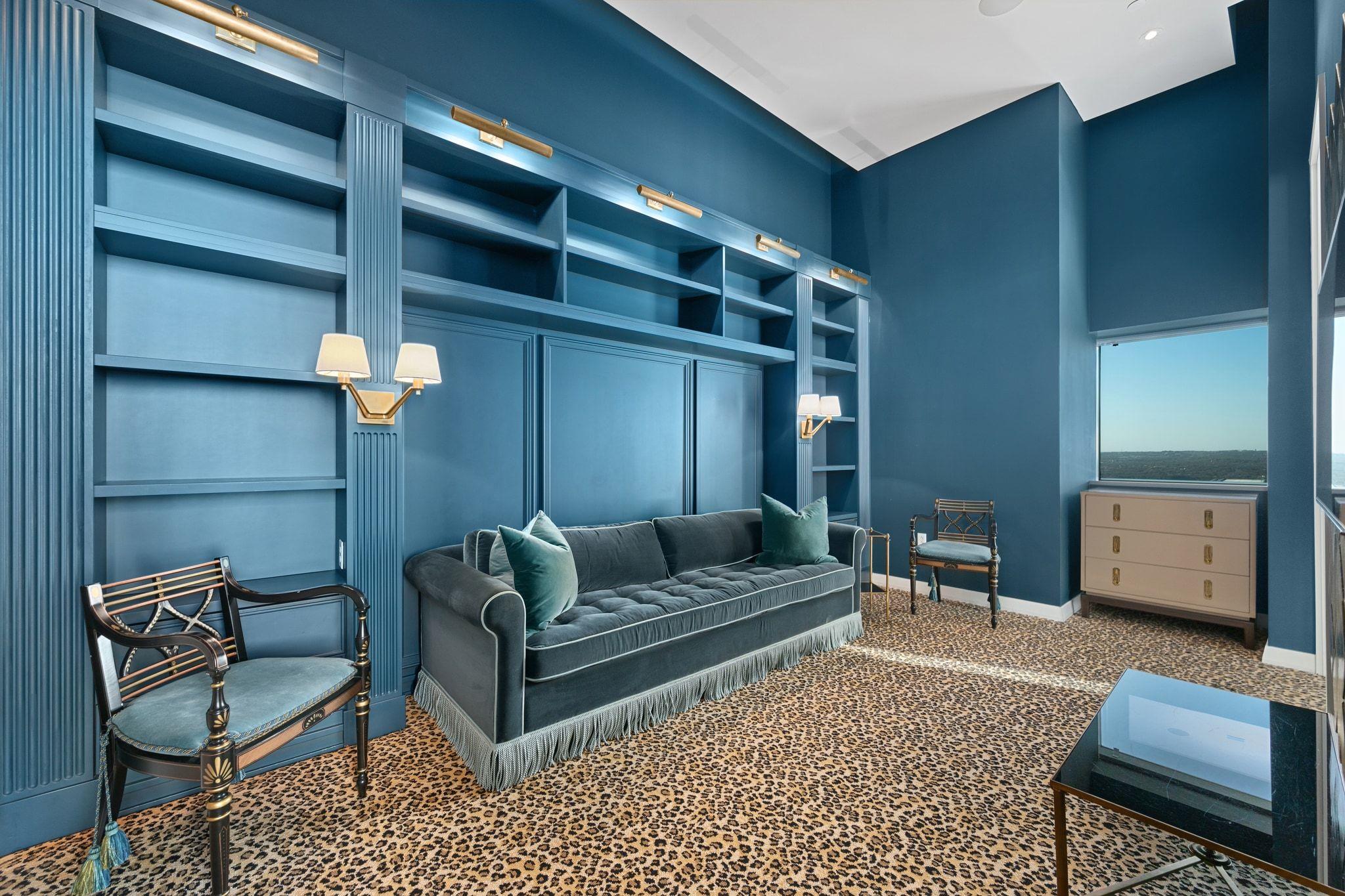 210 Lavaca St # 3503, Austin, TX 78701