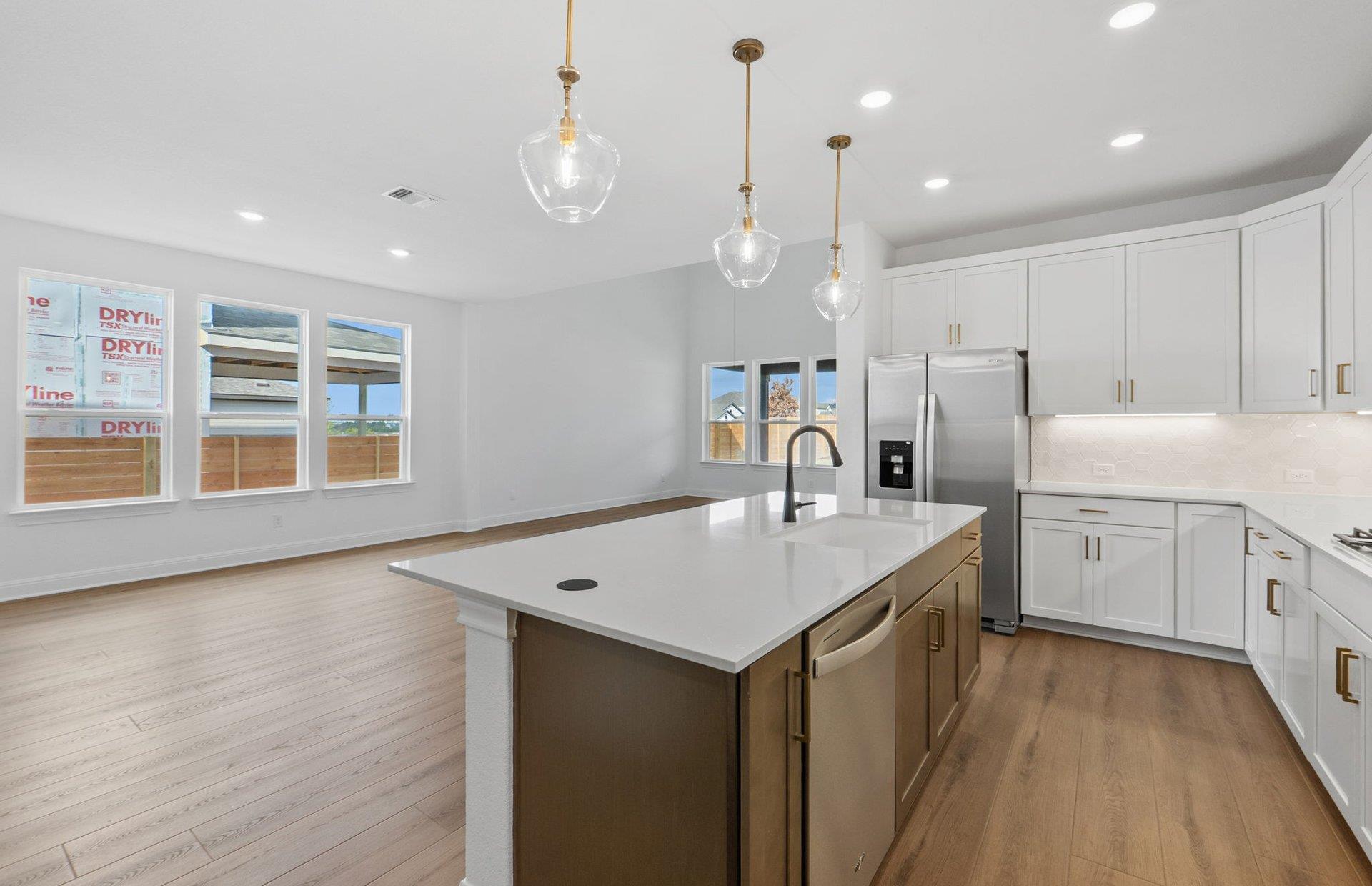 516 Knot Dr, Leander, TX 78641