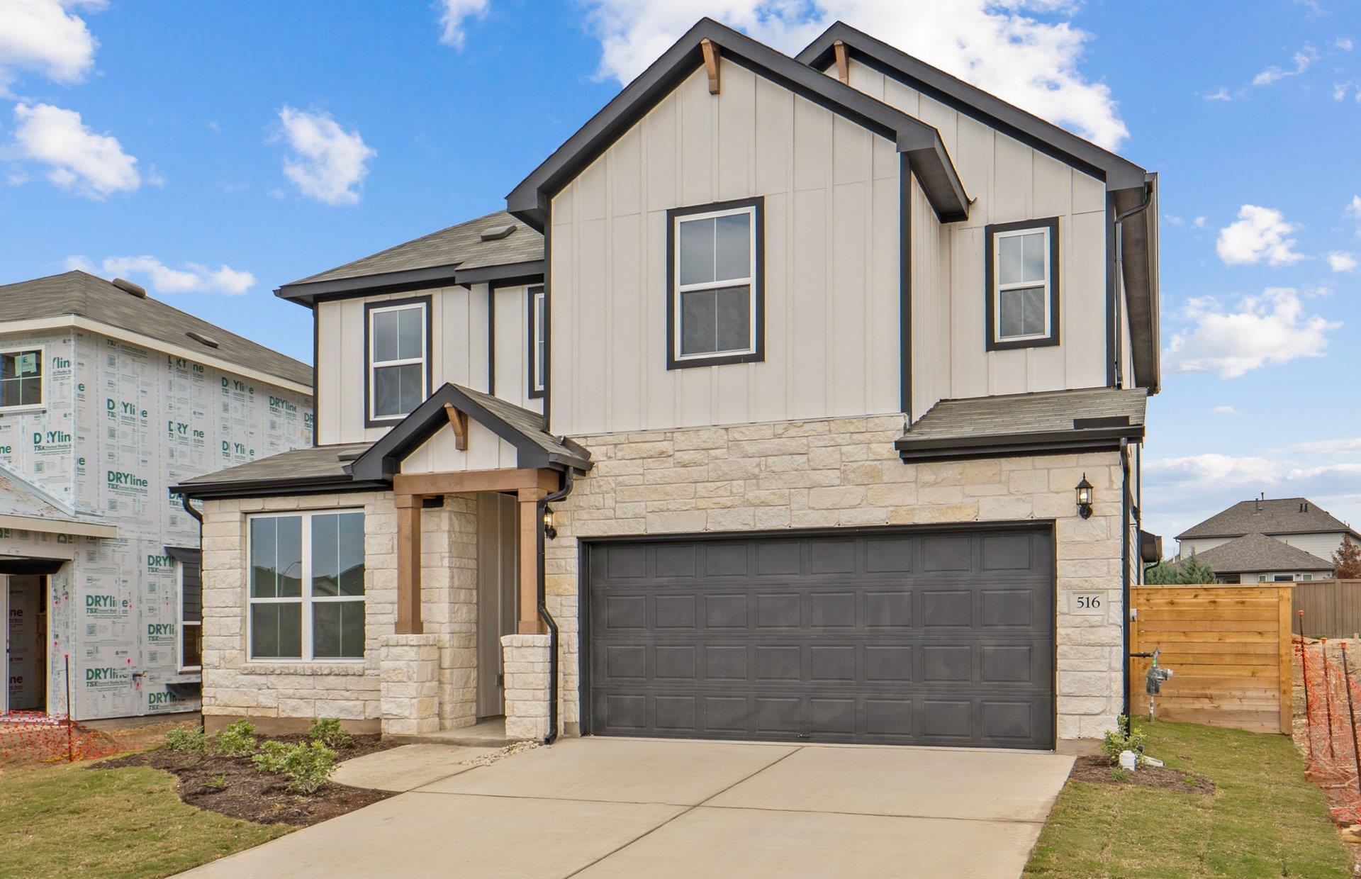 516 Knot Dr, Leander, TX 78641