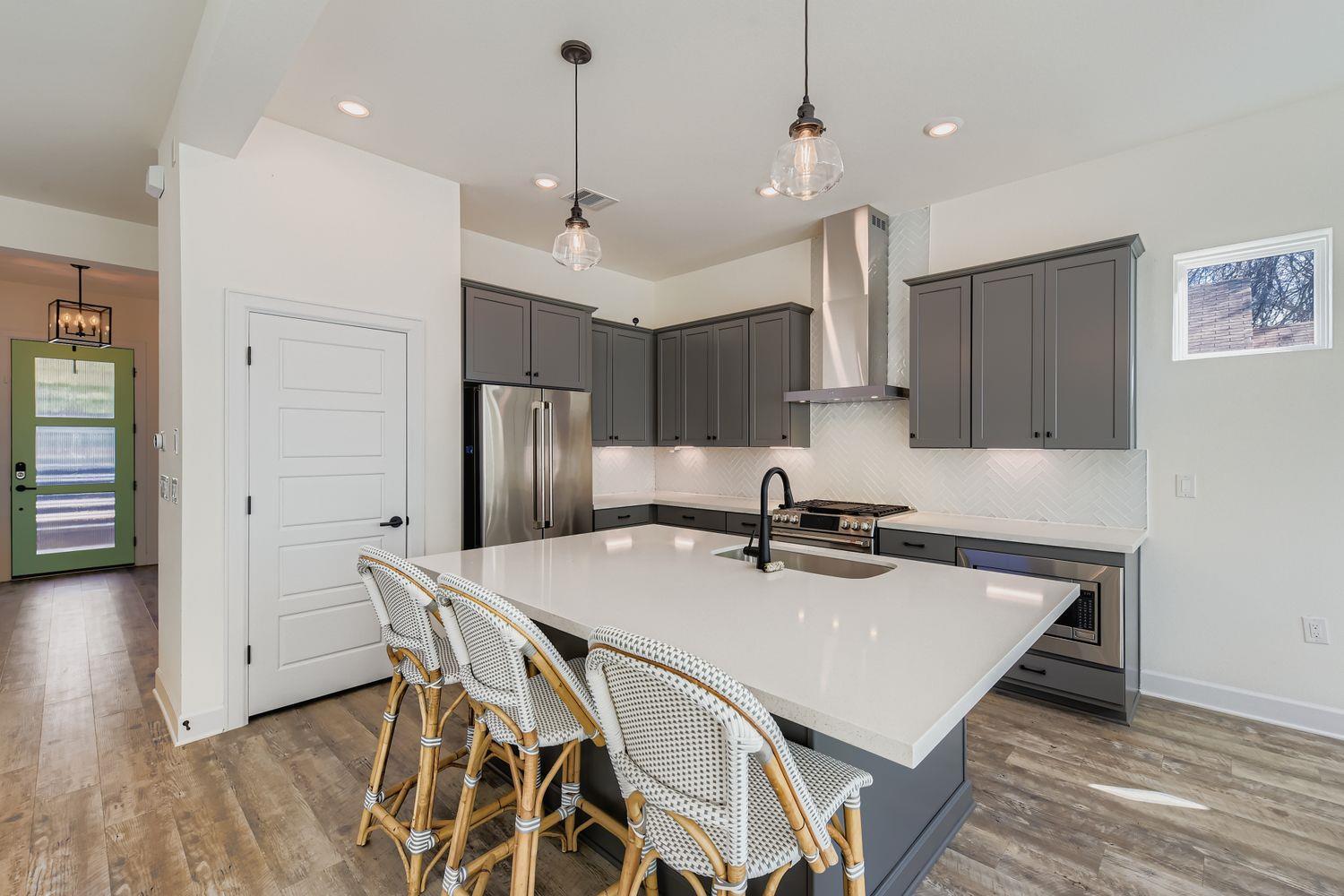 2315 Santa Maria St, Austin, TX 78702