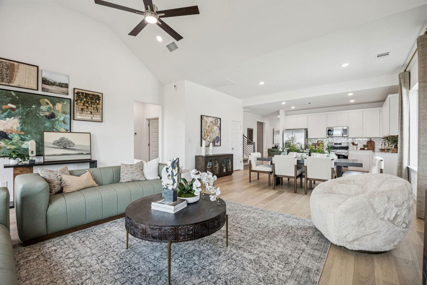 306 Sepulveda St, Hutto, TX 77336