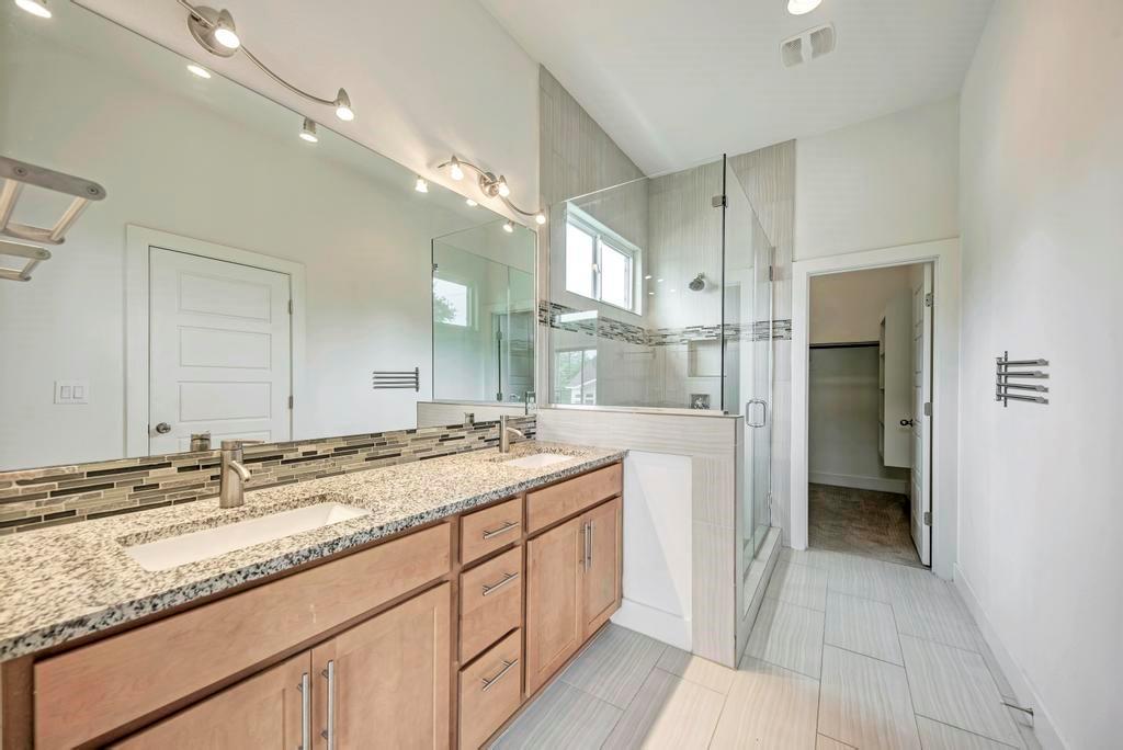 2512 Wheless Ln # 7, Austin, TX 78723