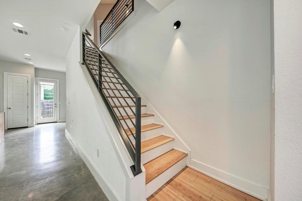 2512 Wheless Ln # 7, Austin, TX 78723