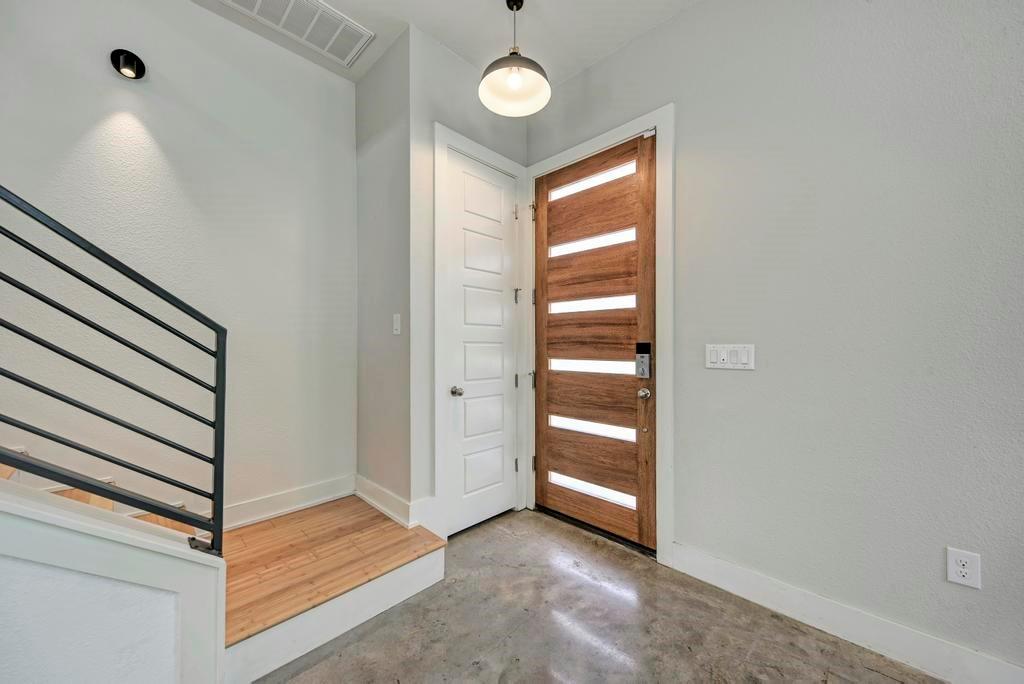 2512 Wheless Ln # 7, Austin, TX 78723