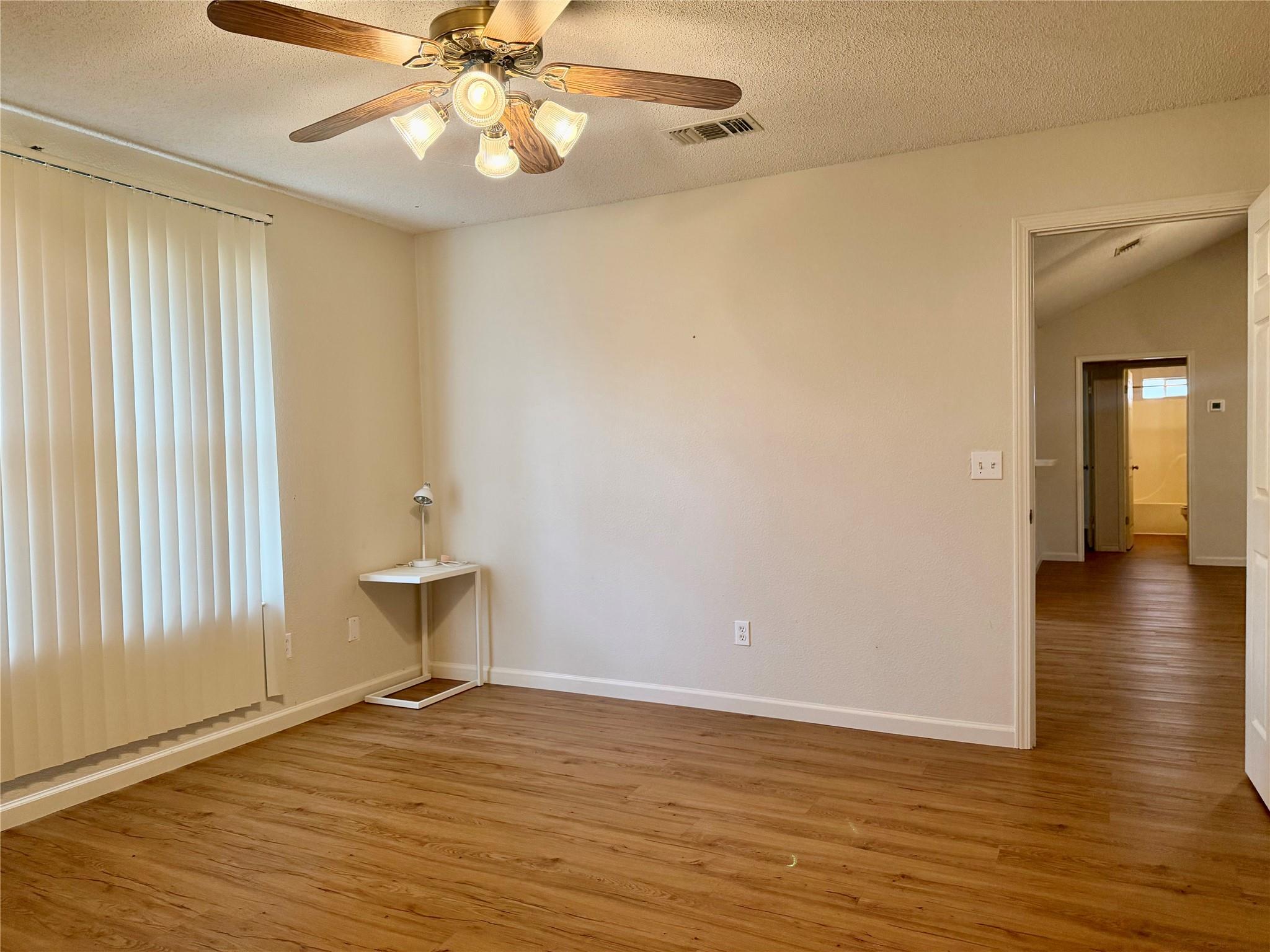 25 Salado Dr, New Braunfels, TX 78130