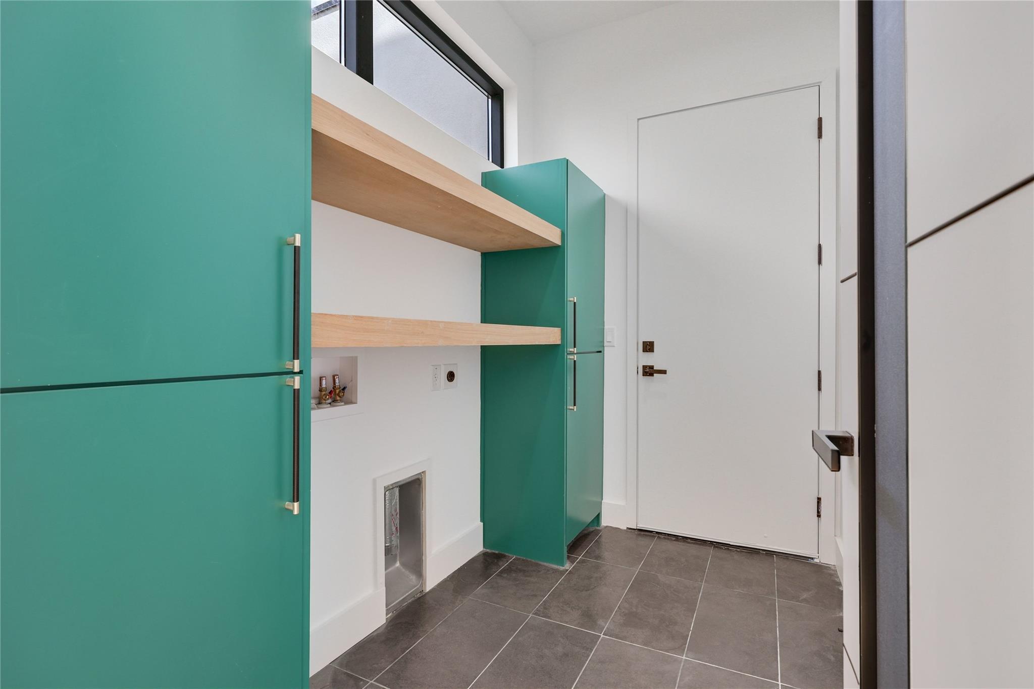 1901 W Saint Johns Ave, Austin, TX 78757