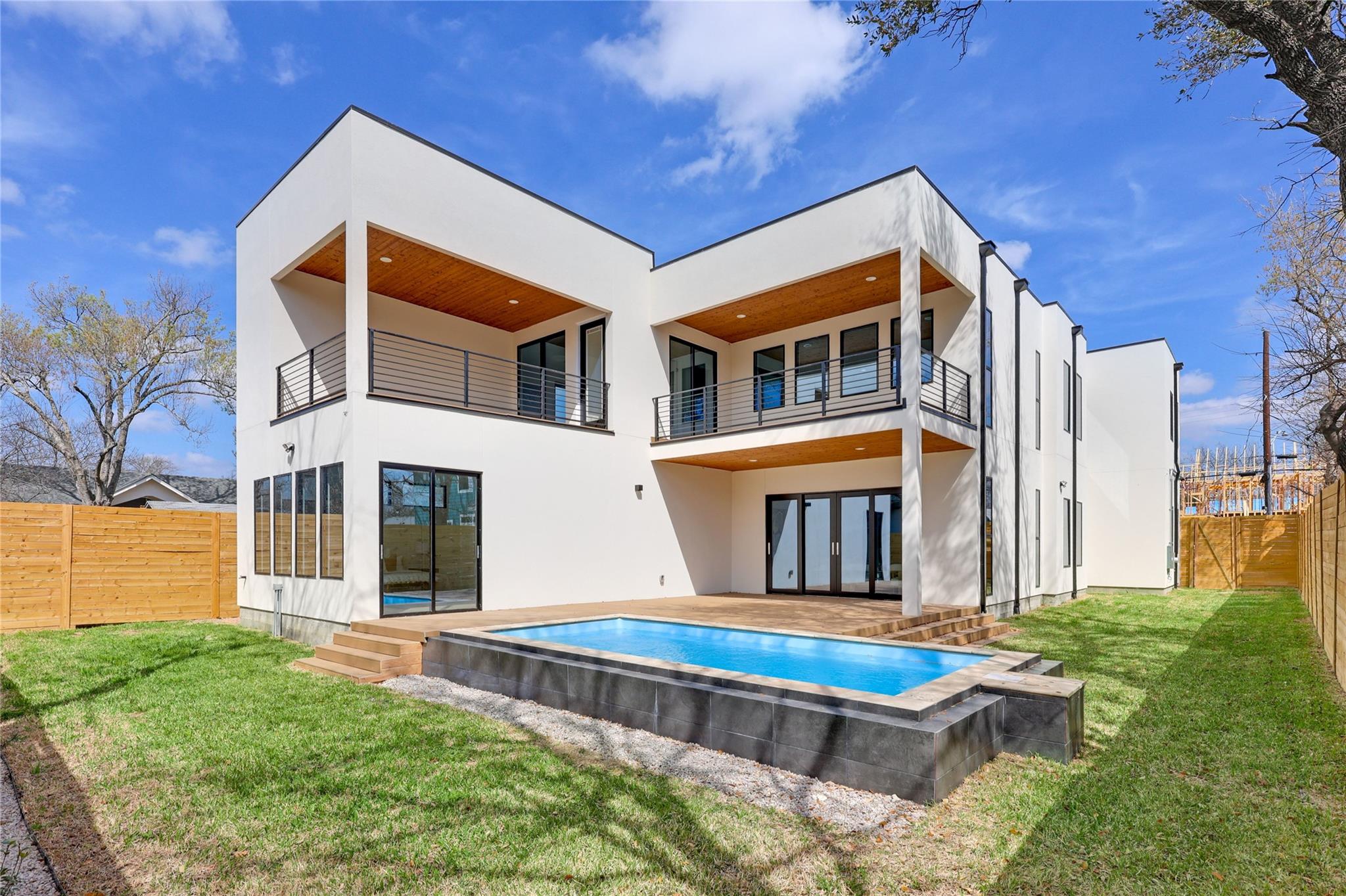 1901 W Saint Johns Ave, Austin, TX 78757