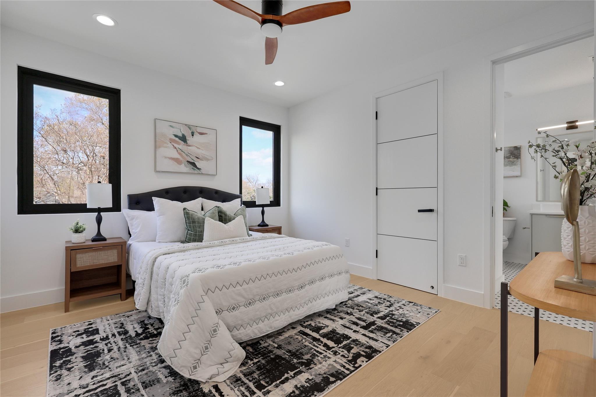 1901 W Saint Johns Ave, Austin, TX 78757