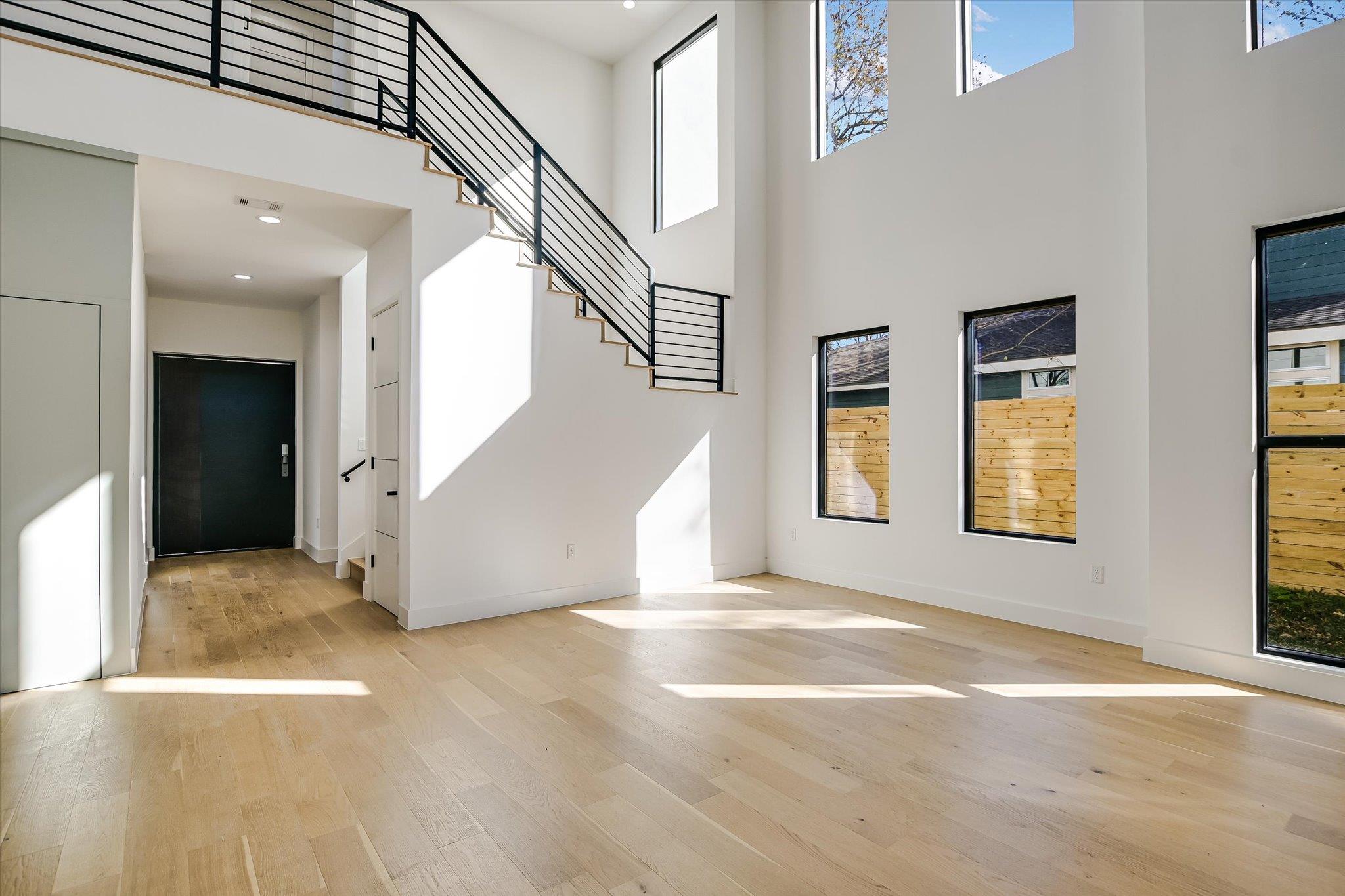 1901 W Saint Johns Ave, Austin, TX 78757