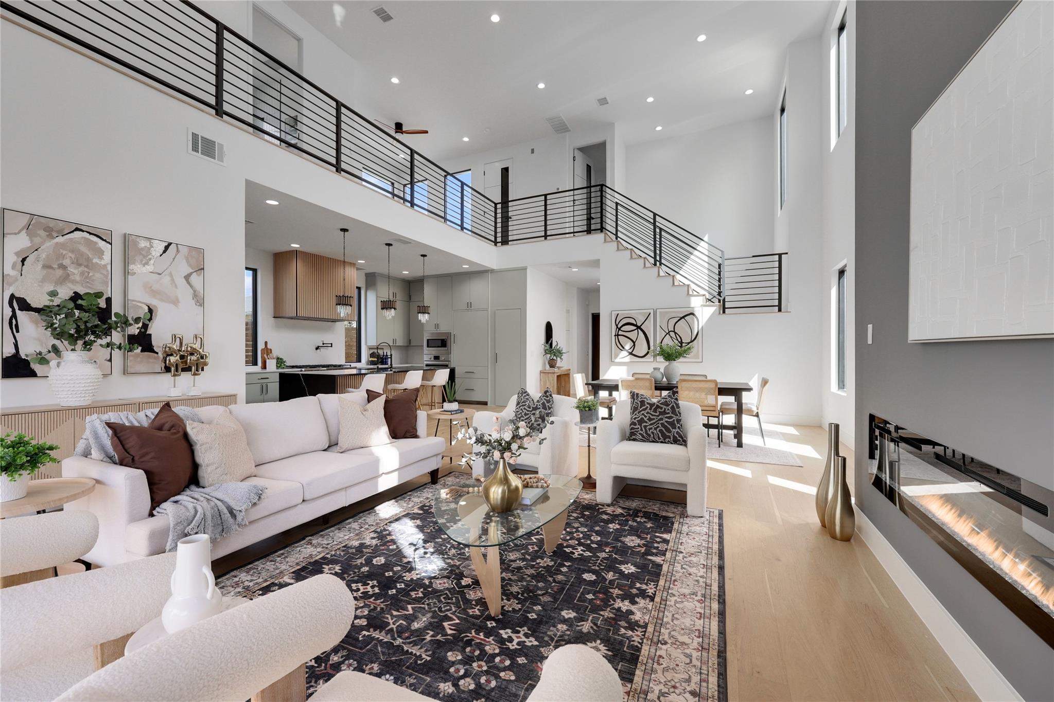 1901 W Saint Johns Ave, Austin, TX 78757