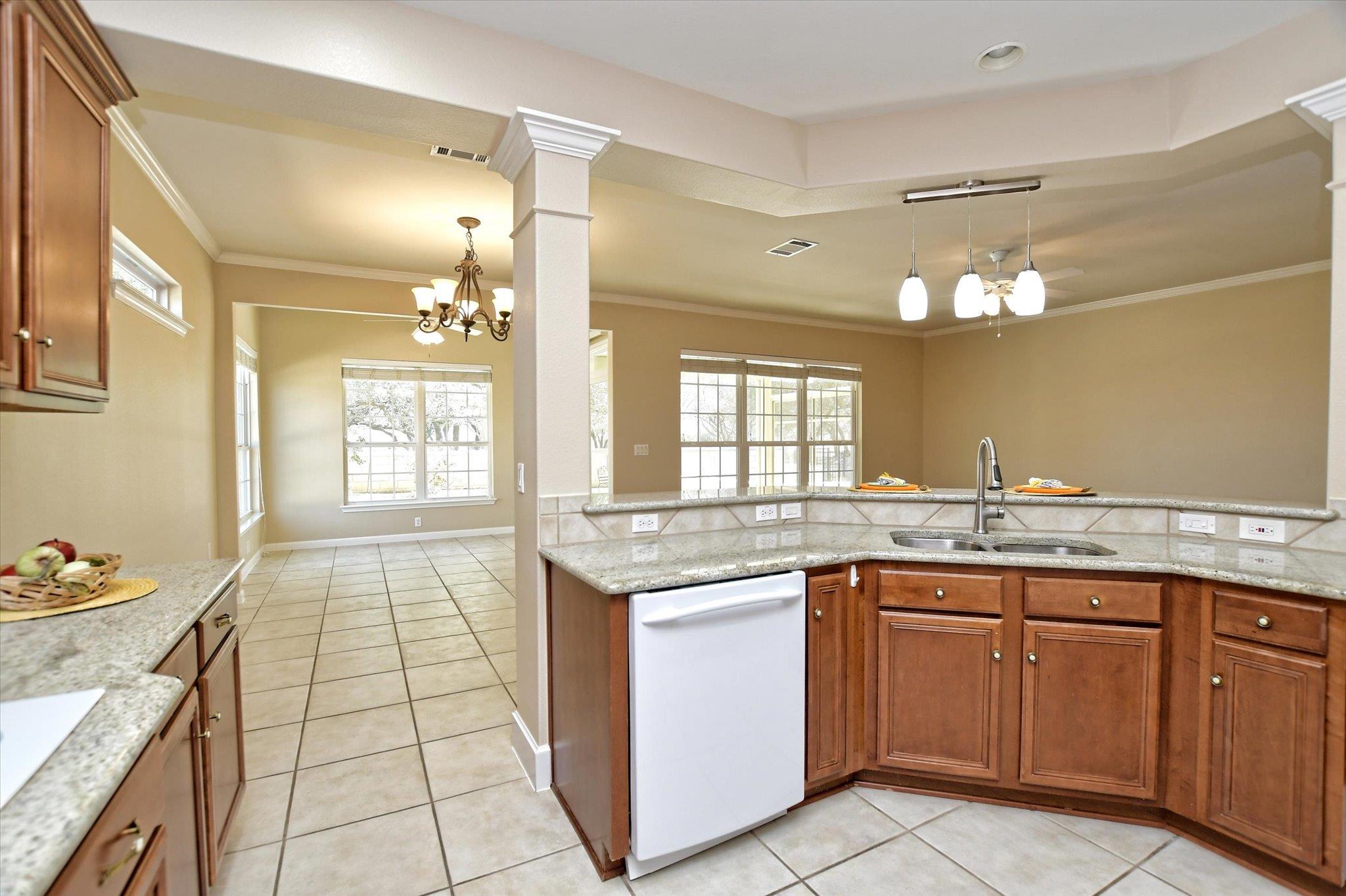 103 Lake Sommerville Trl, Georgetown, TX 78633