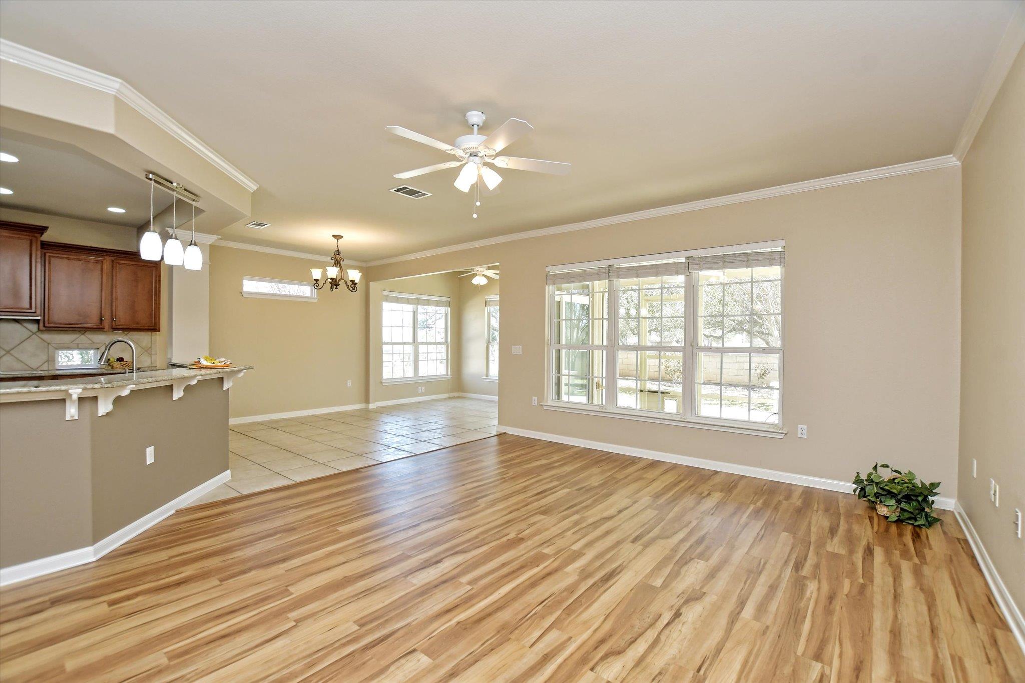 103 Lake Sommerville Trl, Georgetown, TX 78633