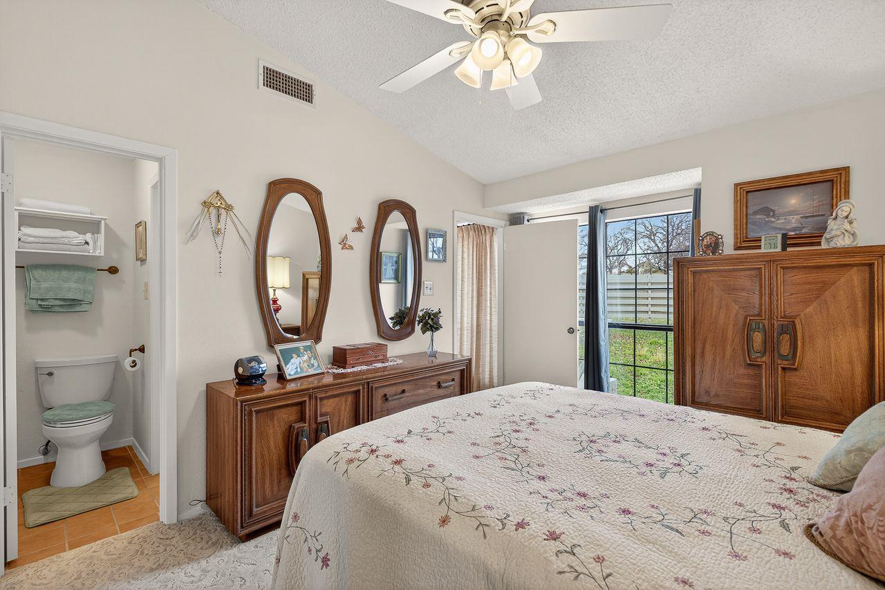 104 S Big Spur # 7, Horseshoe Bay, TX 78657