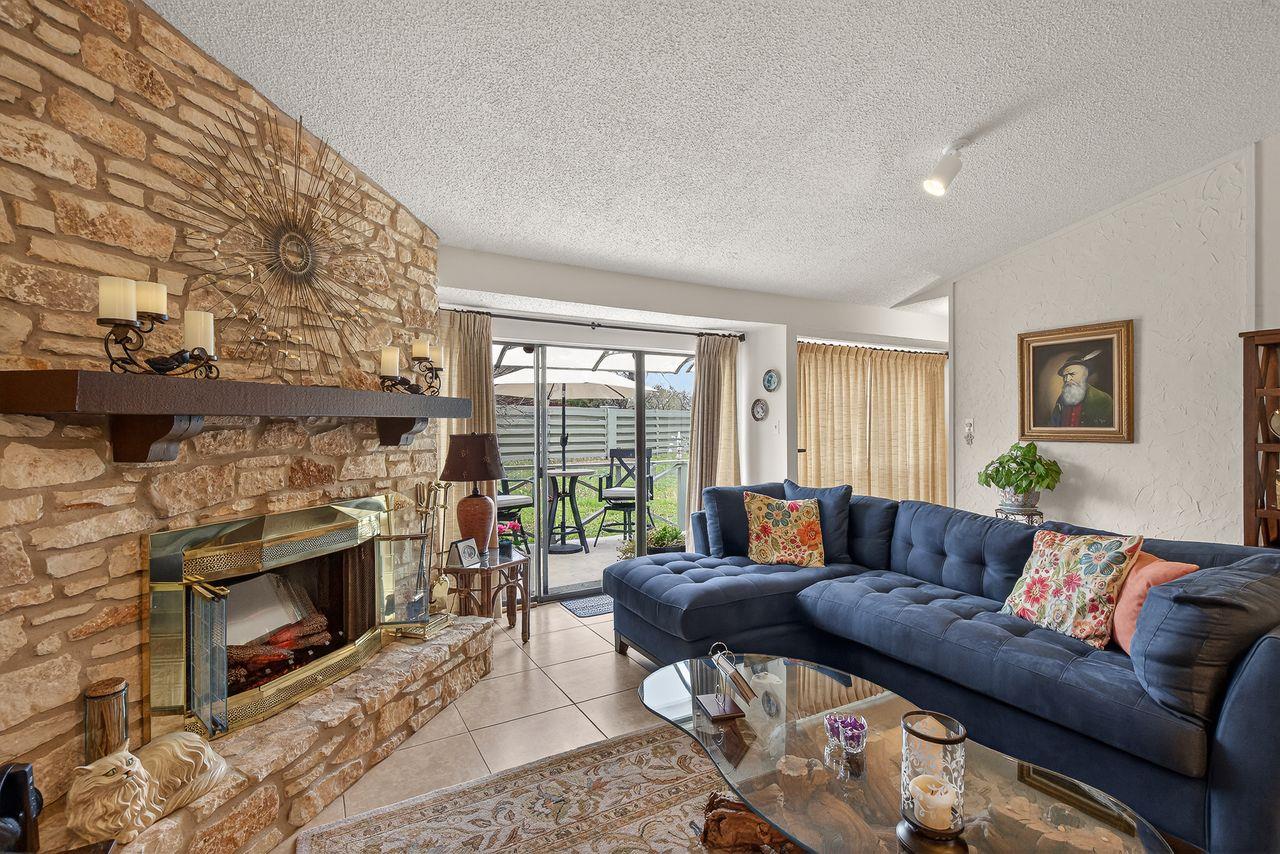 104 S Big Spur # 7, Horseshoe Bay, TX 78657