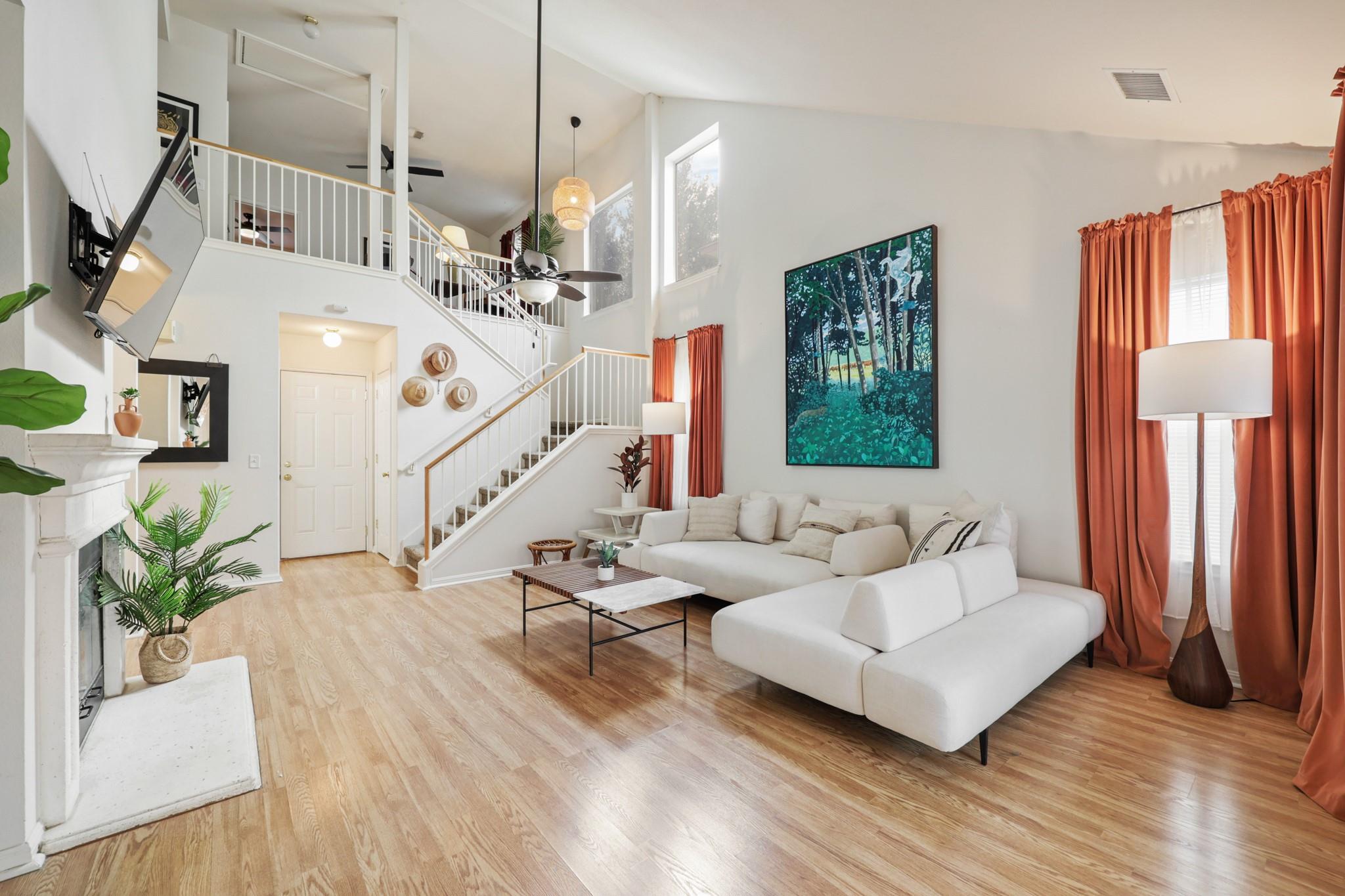 1130 Emmitt Run, Austin, TX 78721