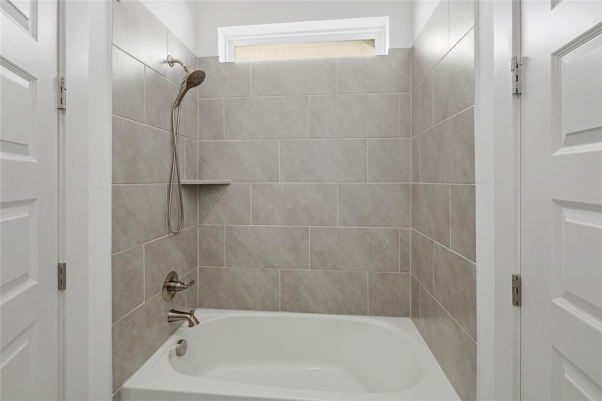 104 Serenity Hills Dr, Georgetown, TX 78628