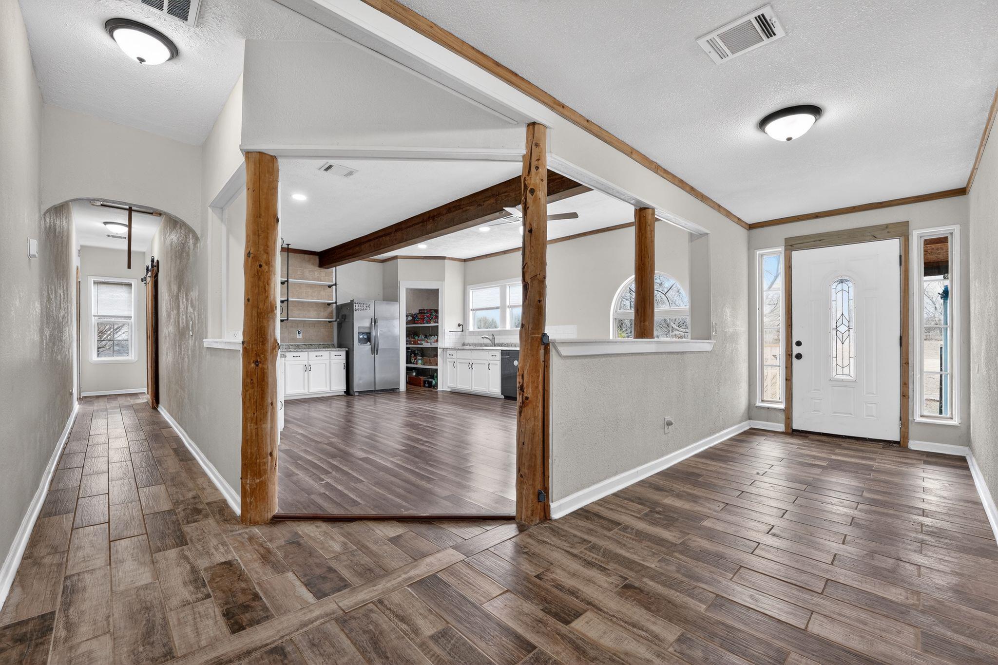 174 Monroe King Ln, Elgin, TX 78621