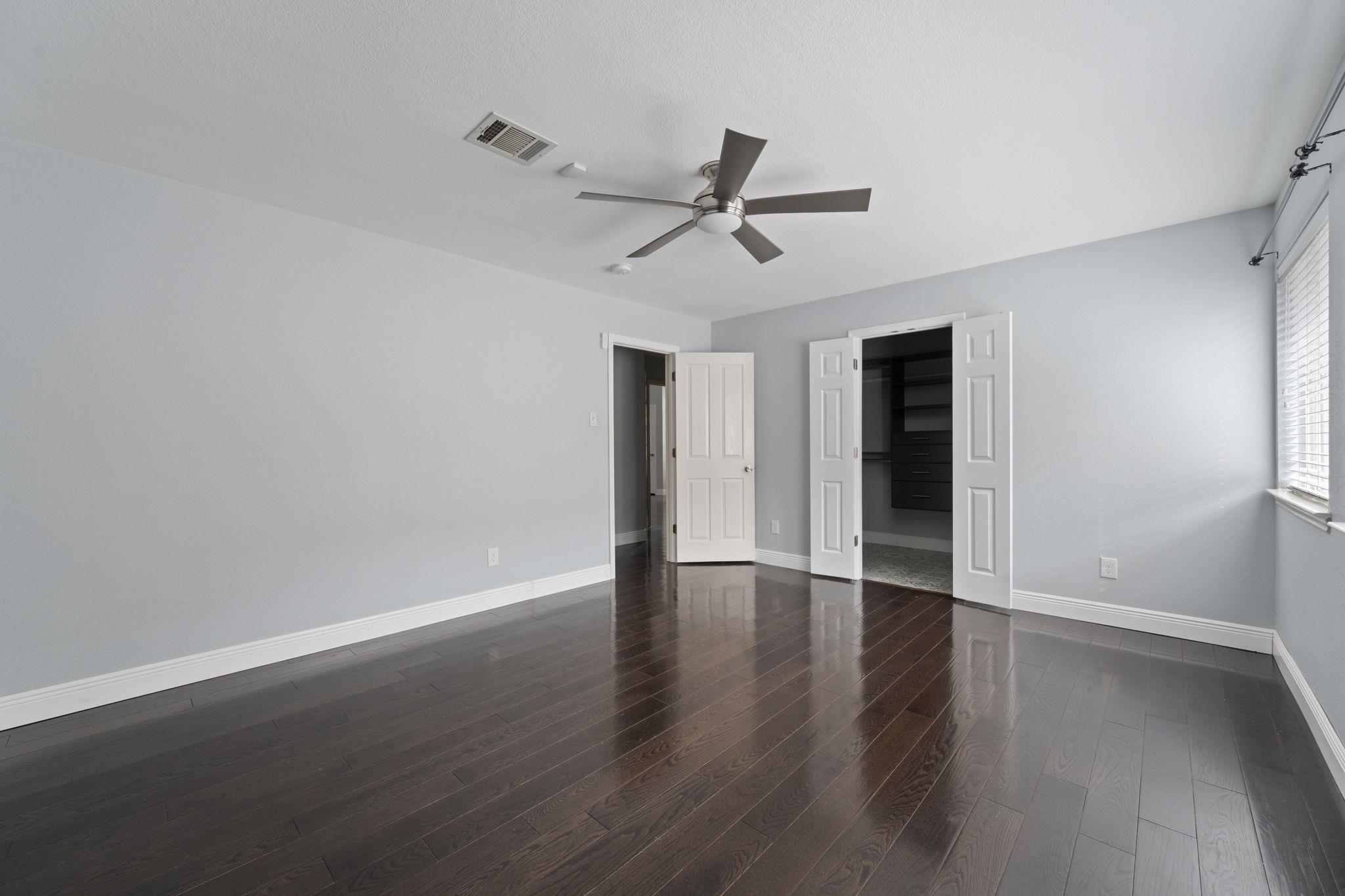 8121 Luling Ln, Austin, TX 78729