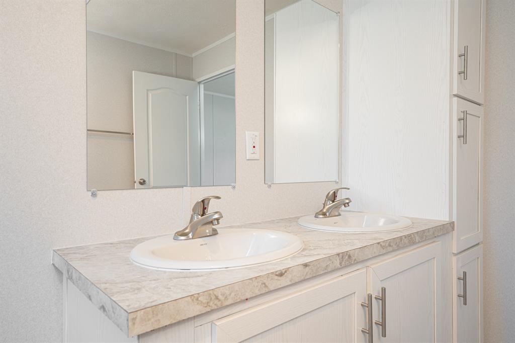 119 Milam Ln # B, Bastrop, TX 78602