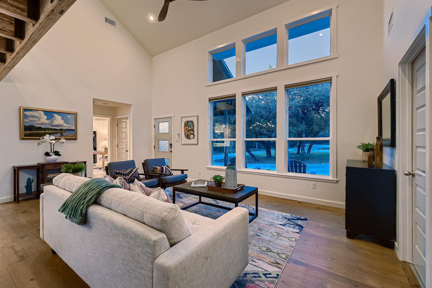 12901 Wire Rd, Leander, TX 78641