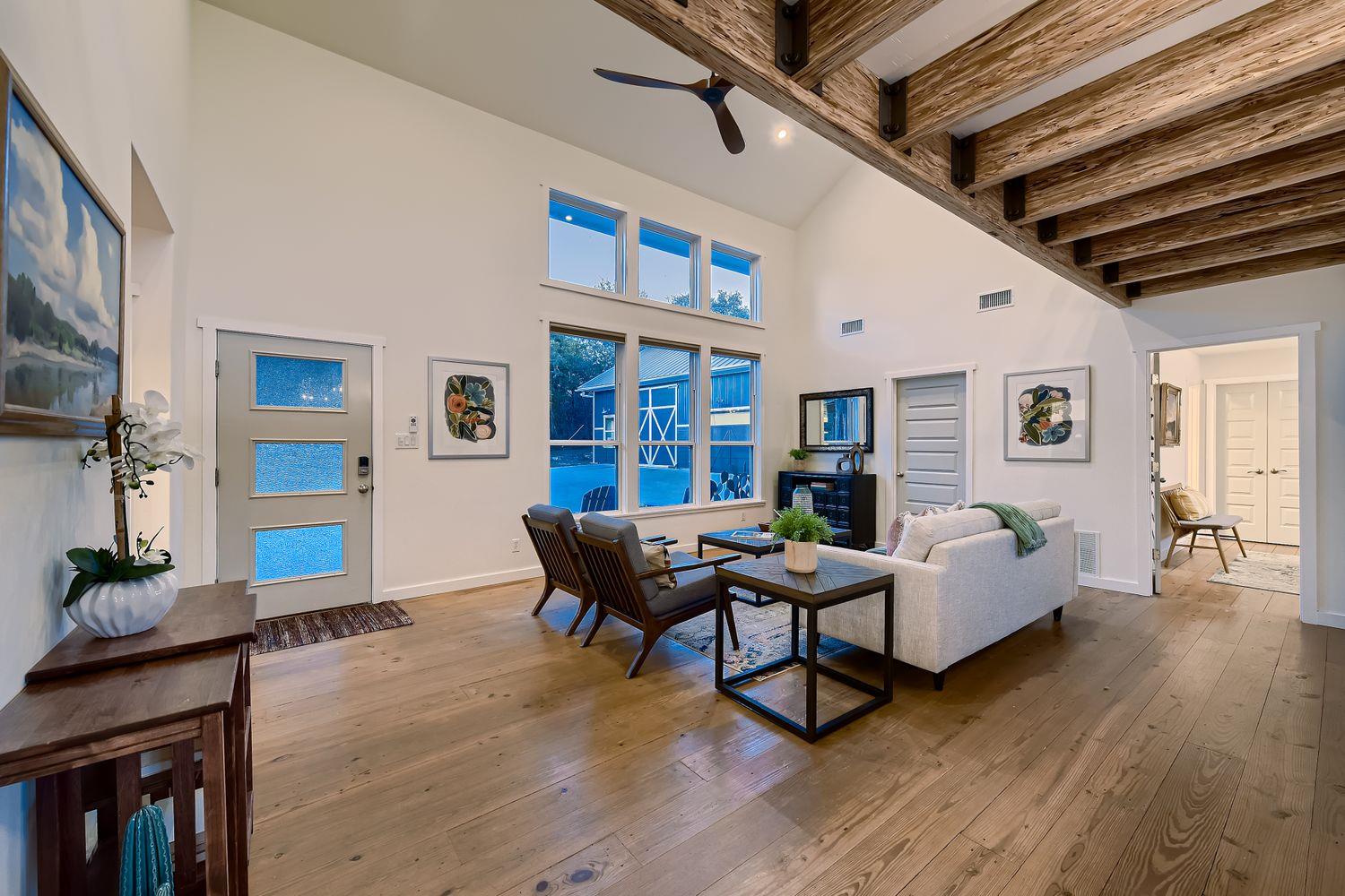 12901 Wire Rd, Leander, TX 78641