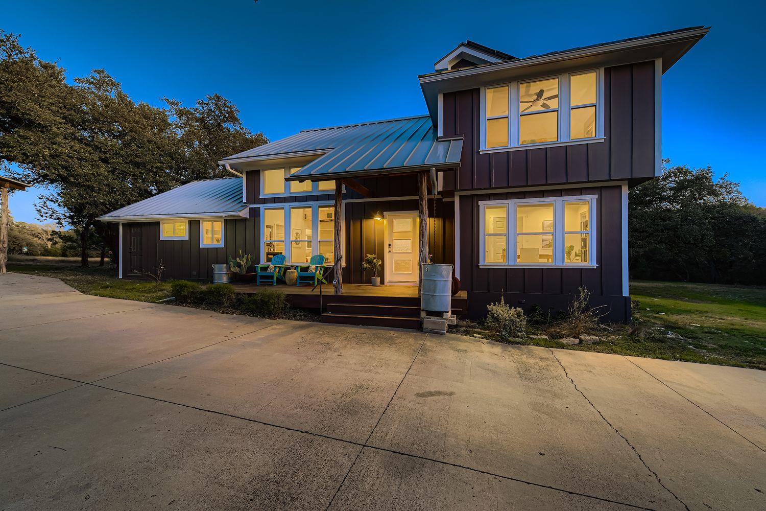 12901 Wire Rd, Leander, TX 78641