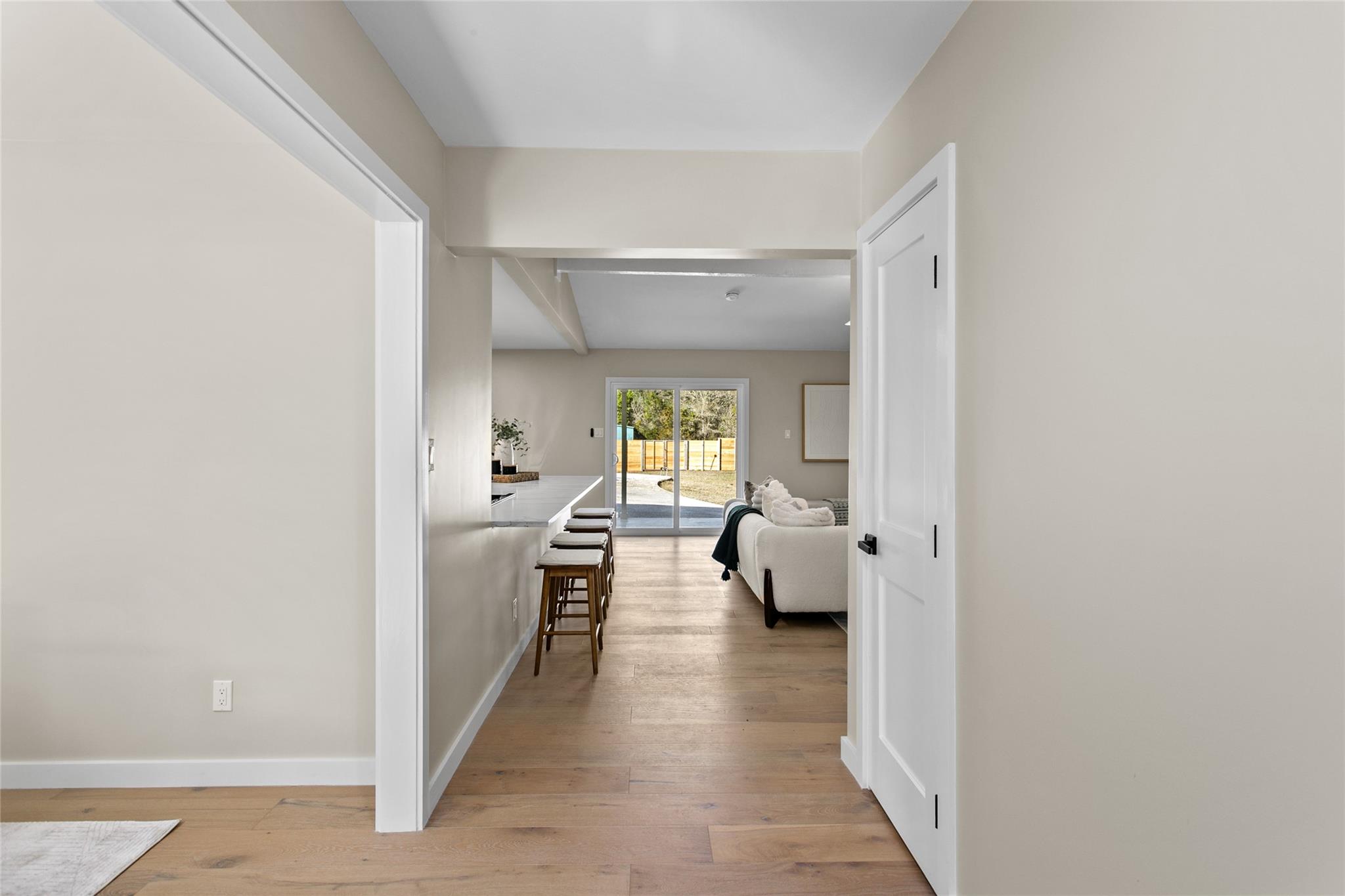 9106 Granada Hills Dr, Austin, TX 78737