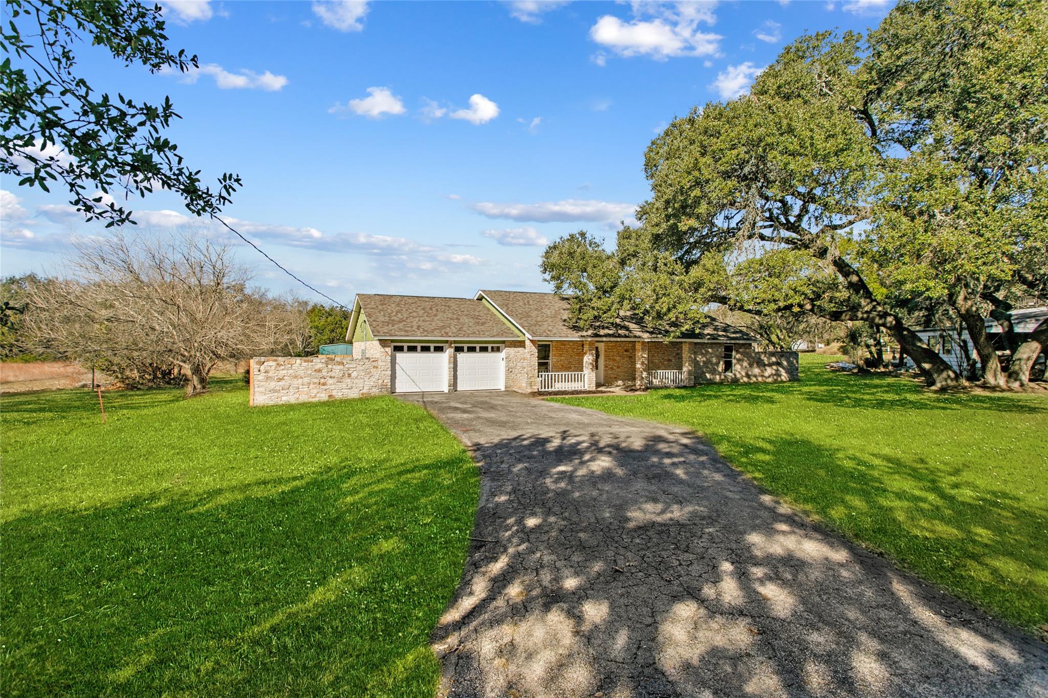 9106 Granada Hills Dr, Austin, TX 78737