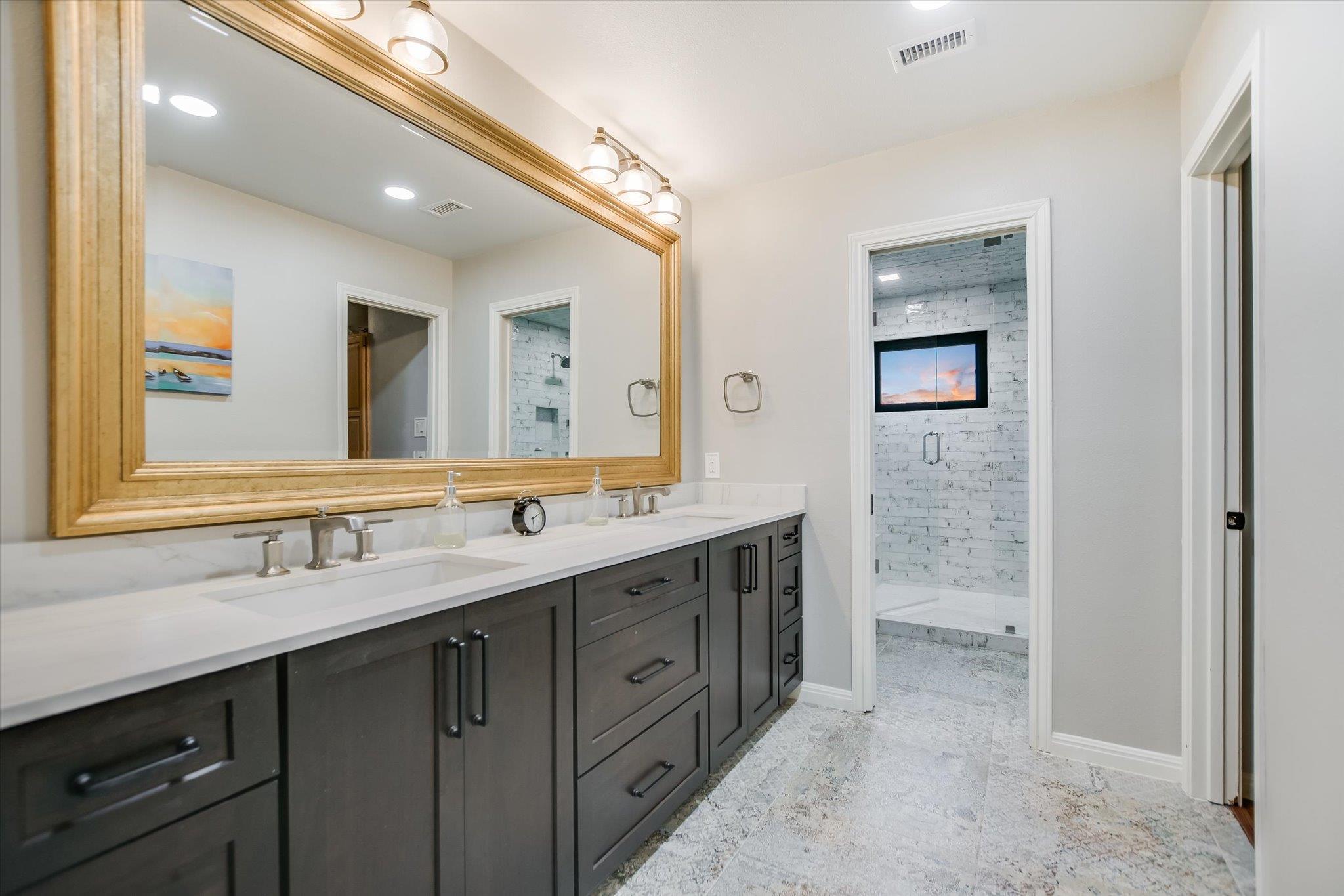 9106 Glenlake Dr, Austin, TX 78730